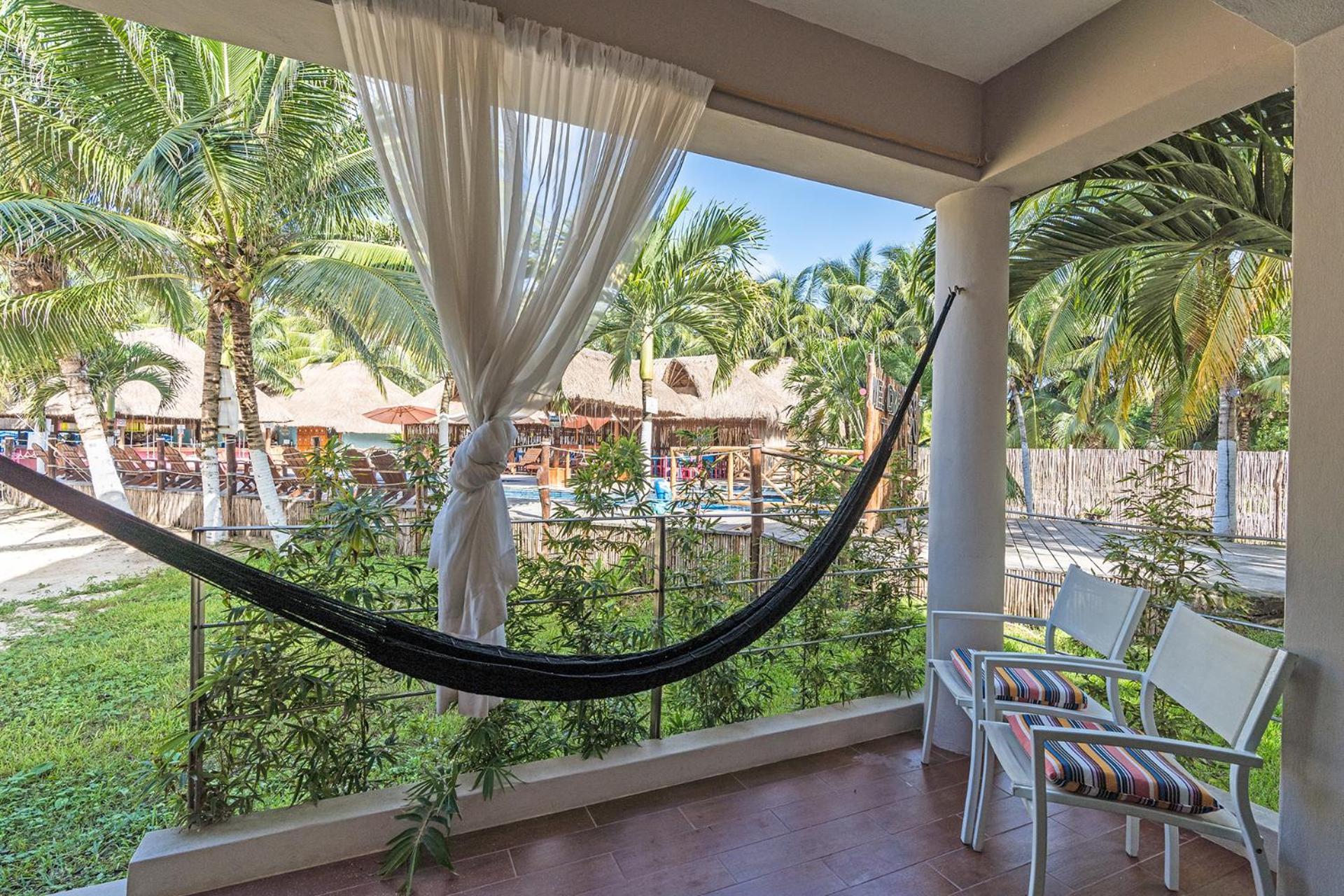 Junior Suite with Pool View