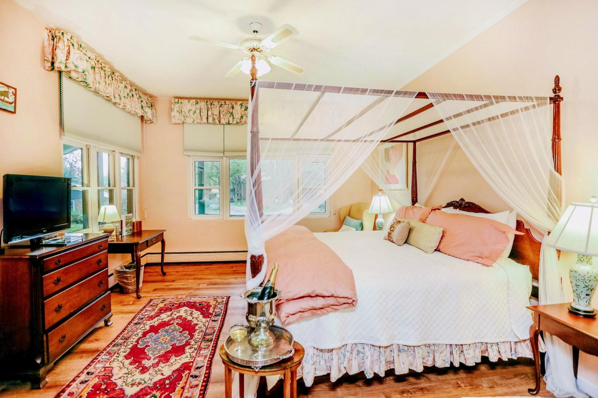 King Room in Villa,1542711550:JPEG