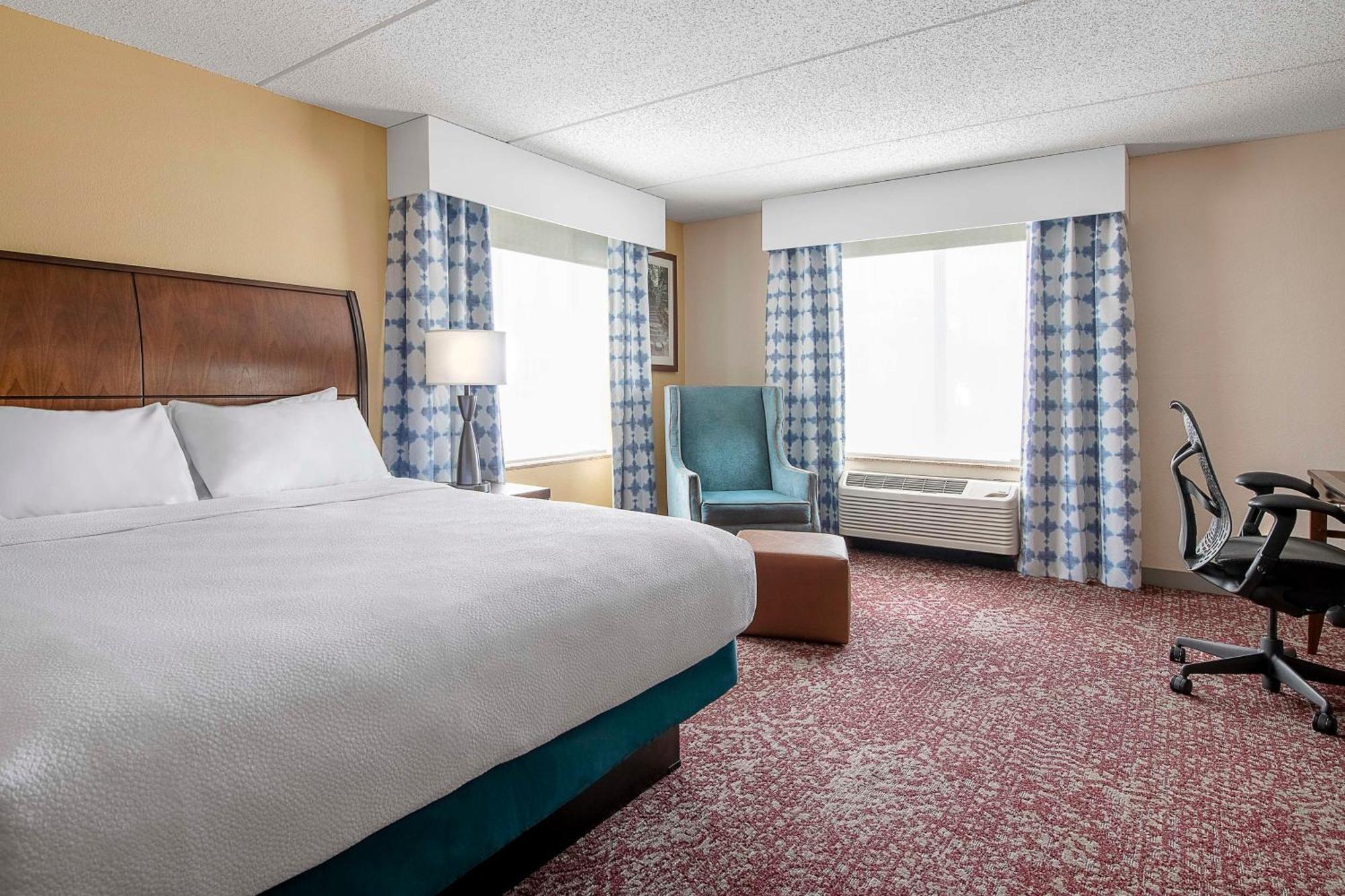 King Corner Room,1544128492:JPEG