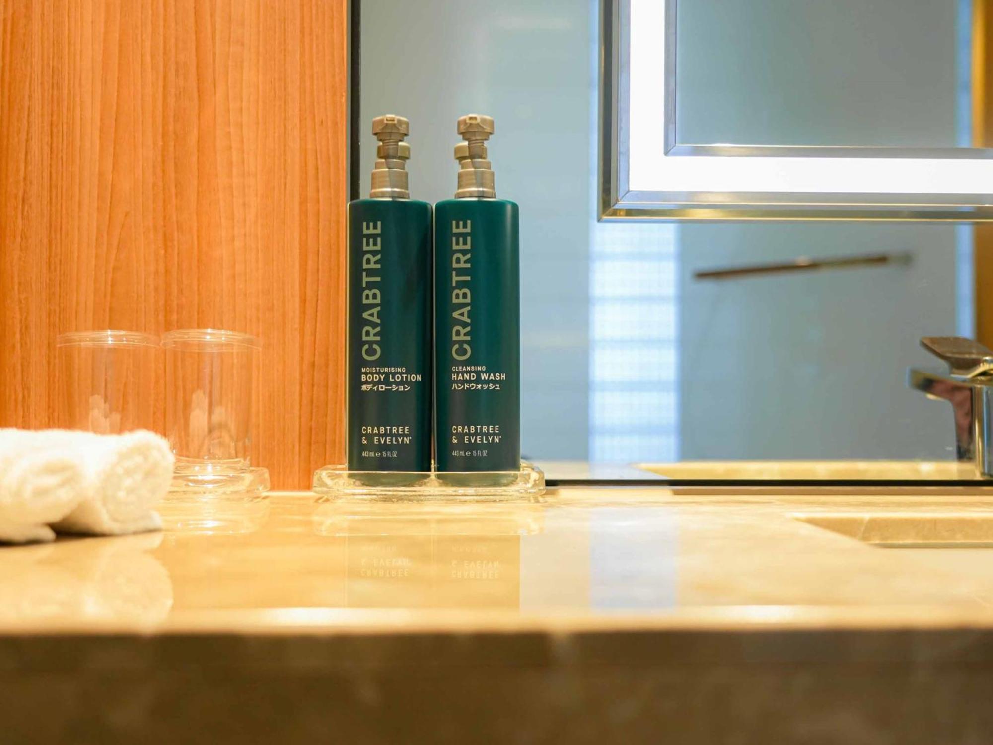 King Hilton Room,1552618672:JPEG