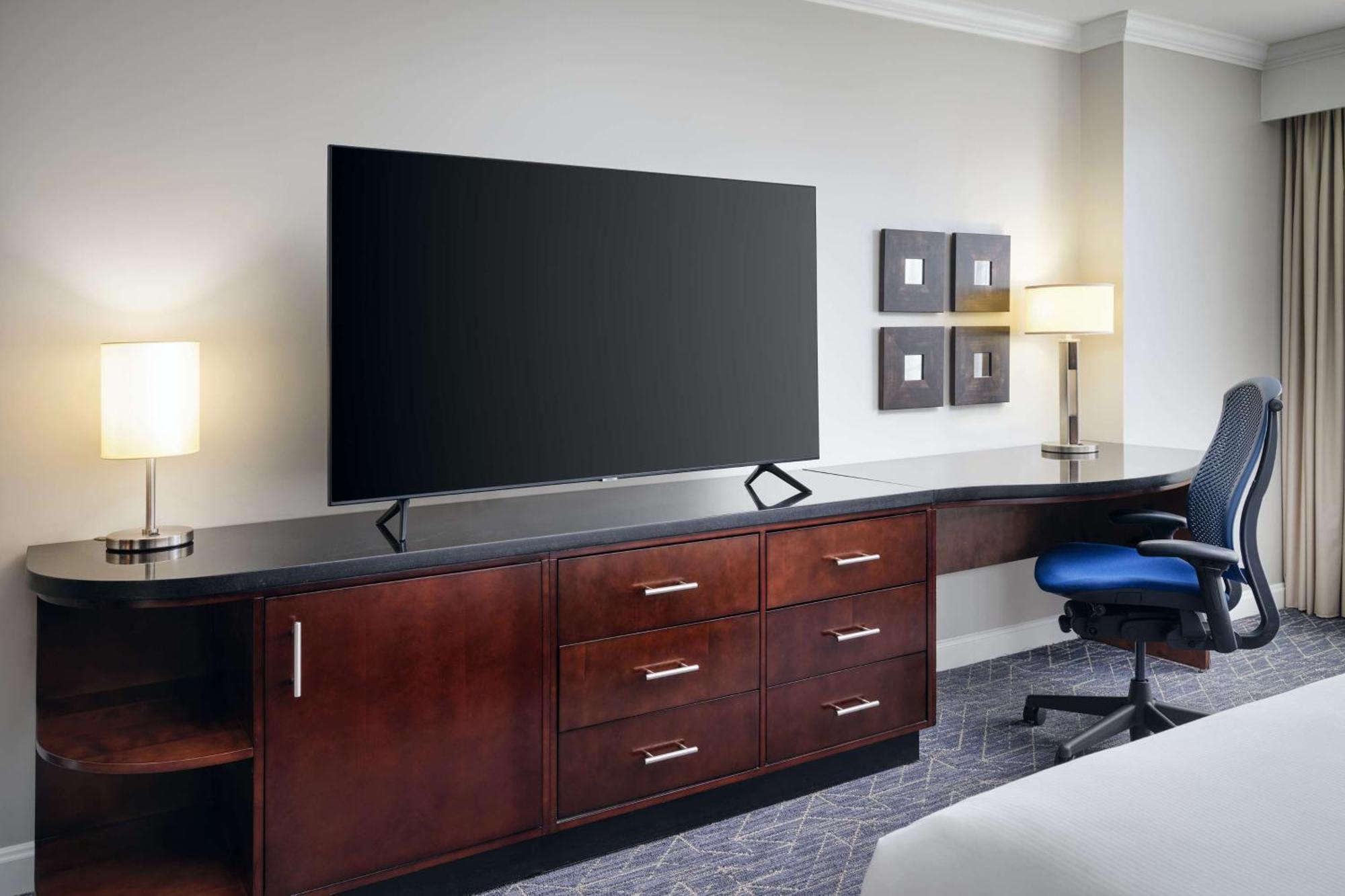 Superior King Room,1546526149:JPEG