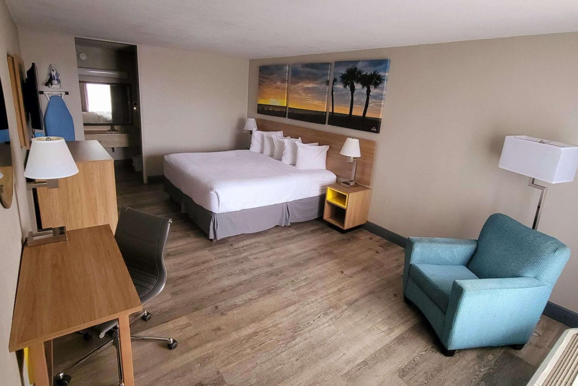 King Room - Ground Floor/Non-Smoking