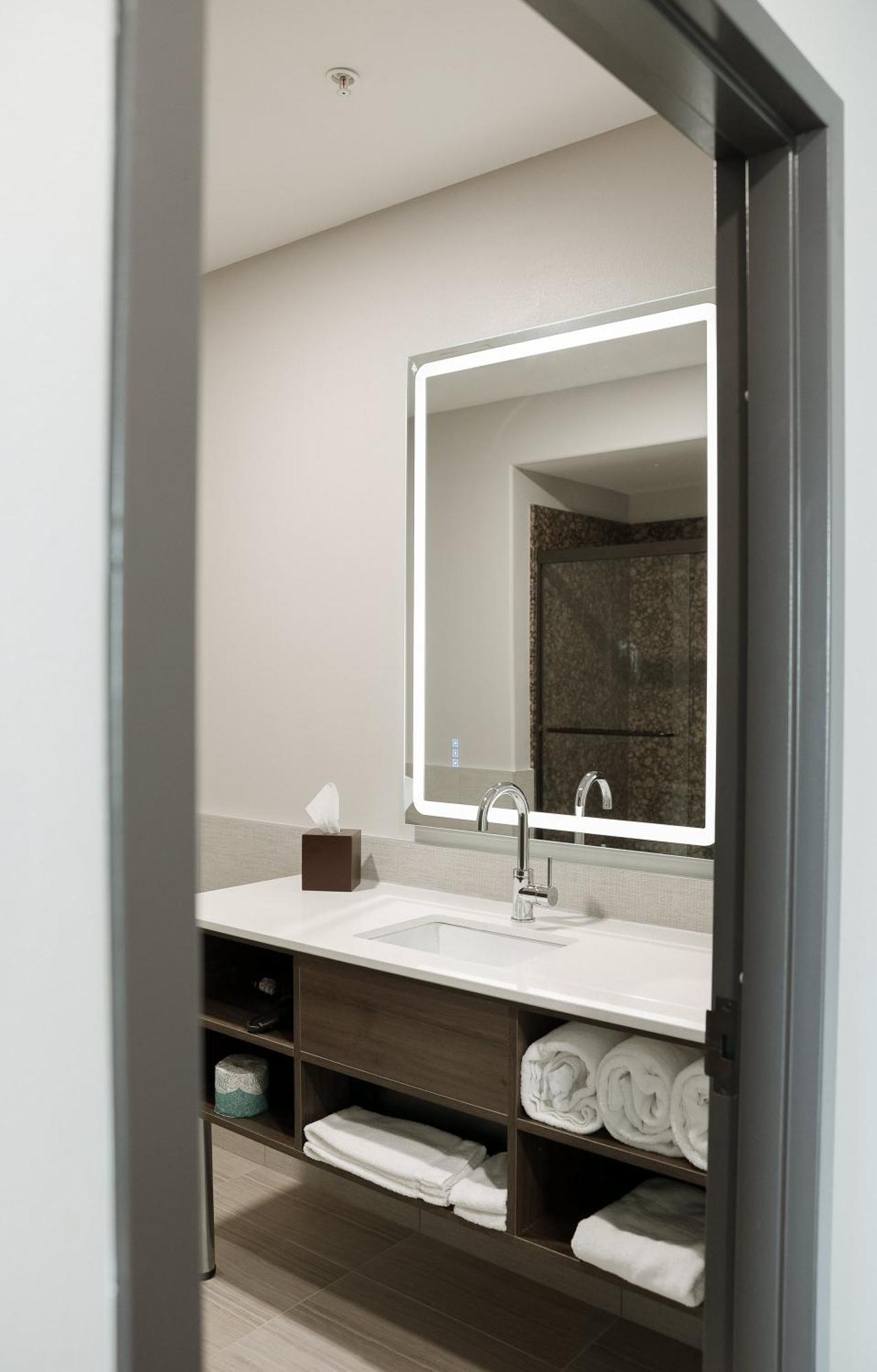 King Room with Terrace,1547397001:JPEG