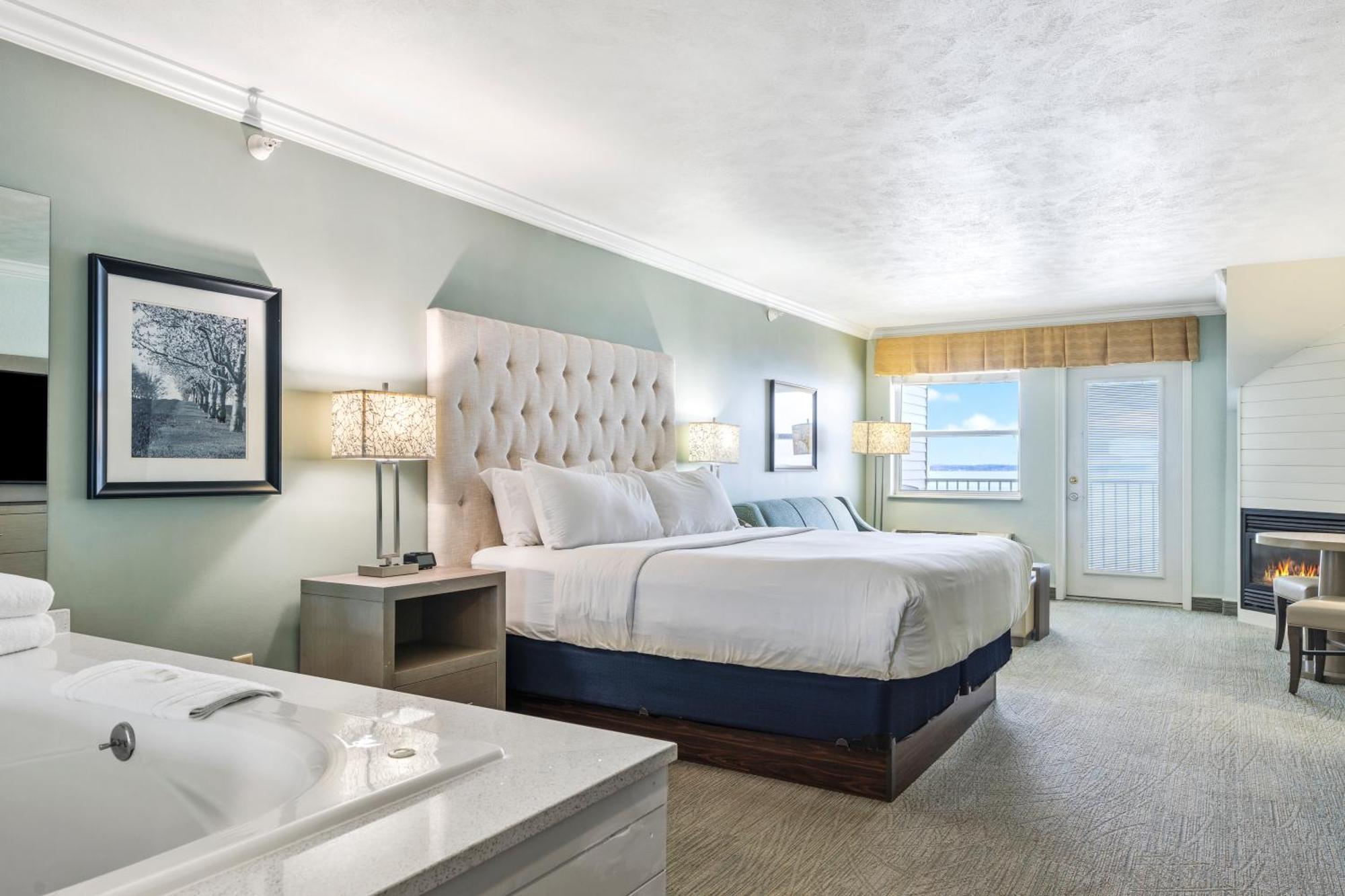 King Studio with Bay View,1547774590:JPEG