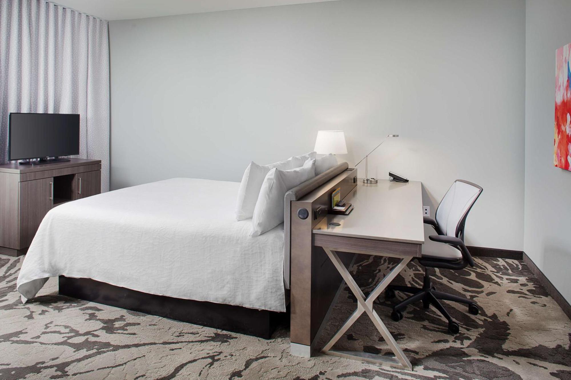 Premium King Room