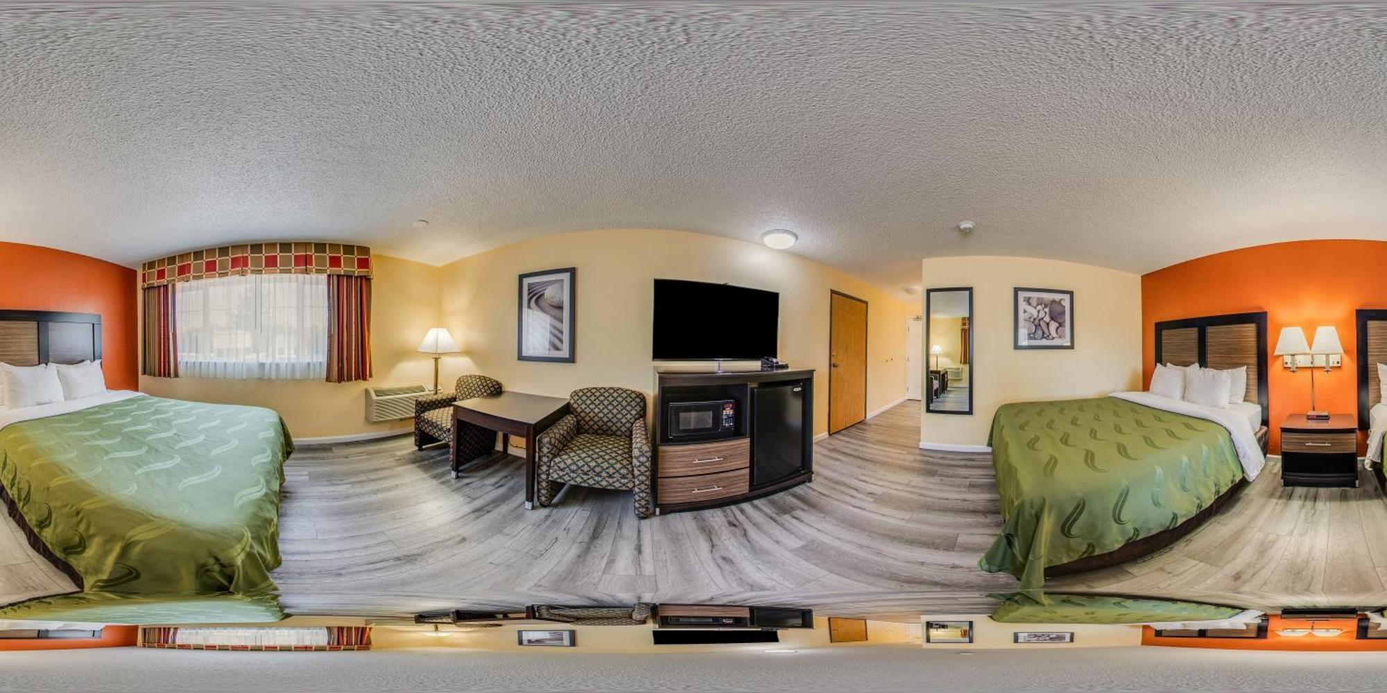 Queen Room with Two Queen Beds - Accessible/Non-Smoking