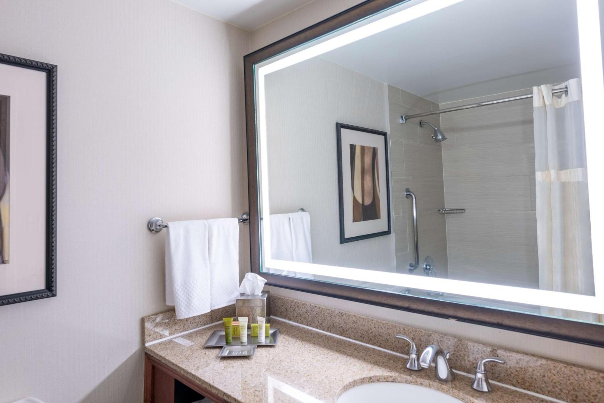 Queen Room with Two Queen Beds,1549804999:JPEG