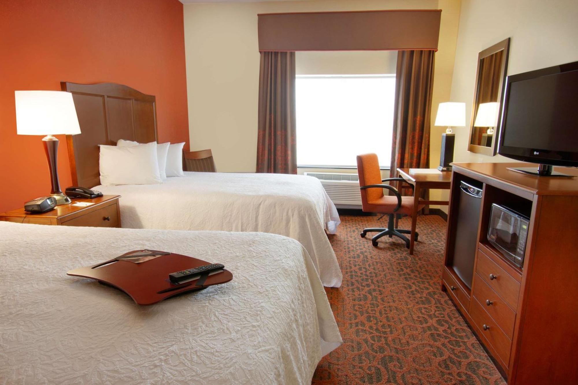 Room with Two Queen Beds - Non-Smoking