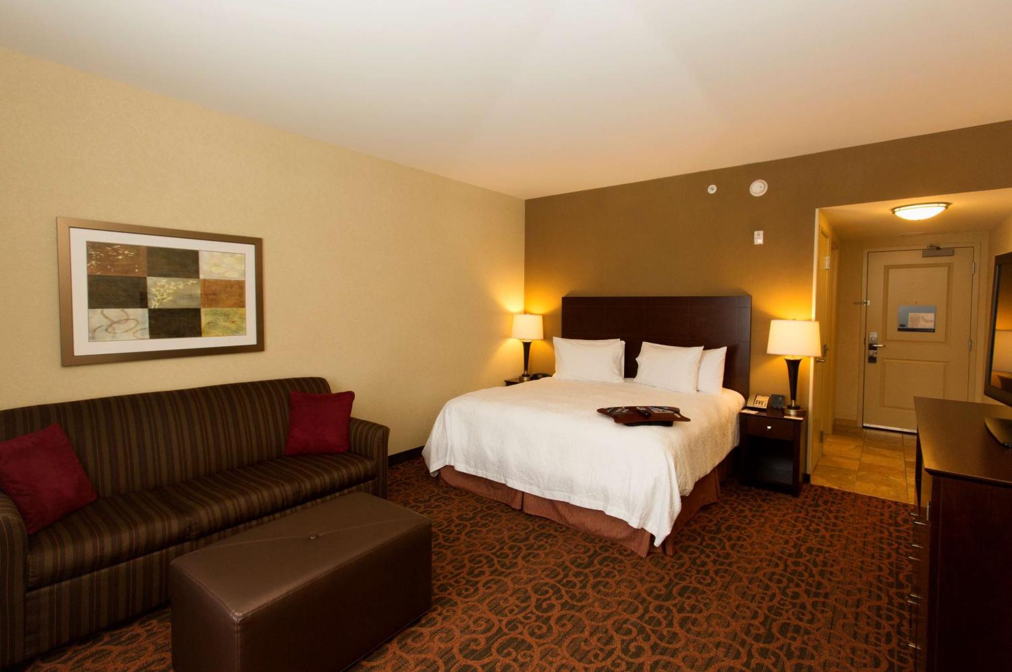 King Room with Sofa Bed and Lake View