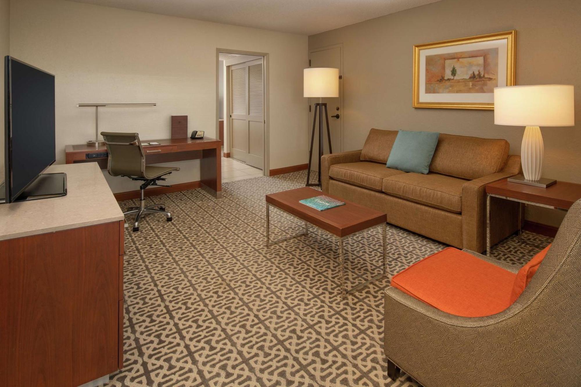 Two-Room Double Suite - Non-Smoking