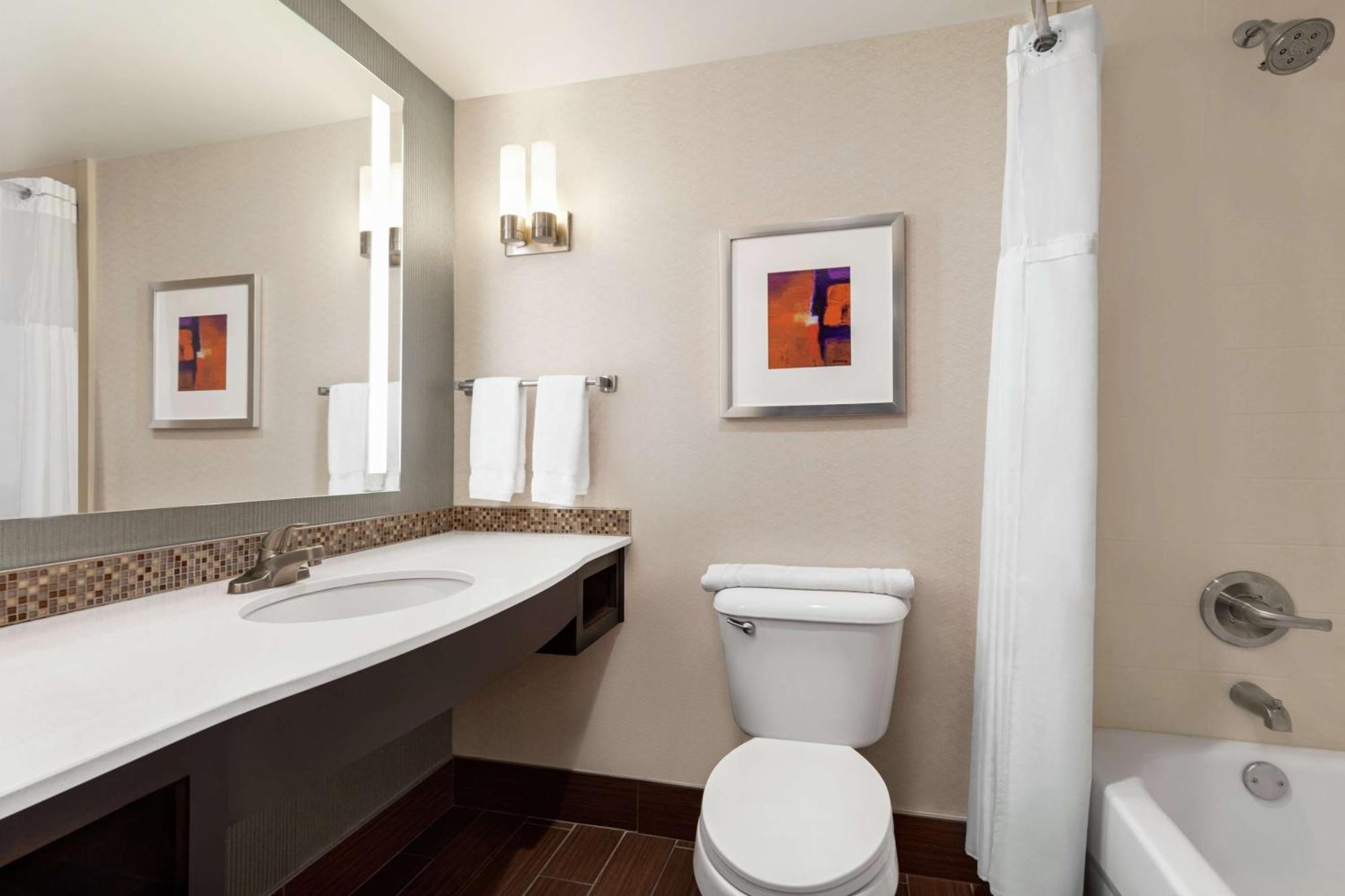 King Room with Sofa Bed,1551483004:JPEG