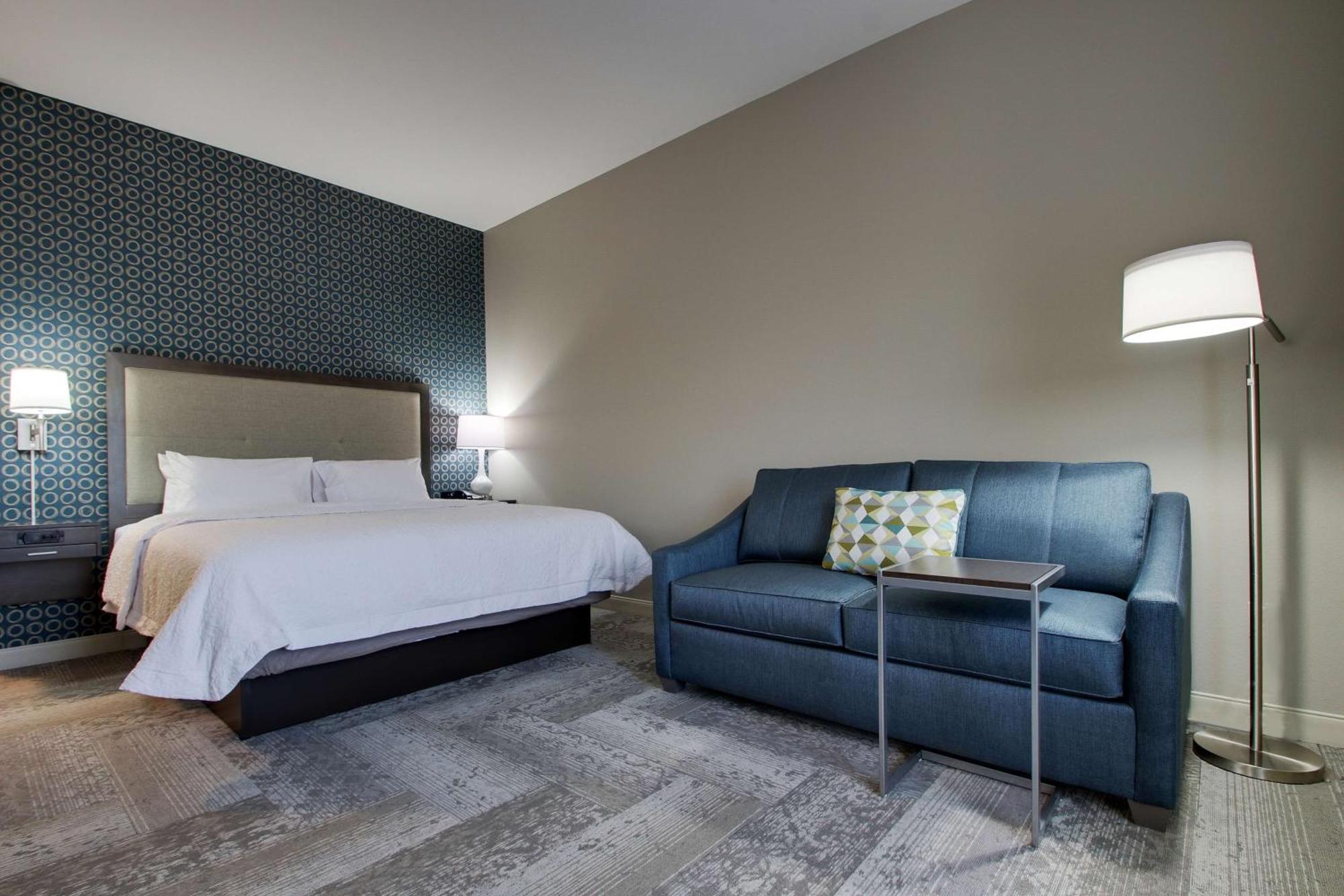 King Room with Sofa Bed - Non-Smoking,1551495091:JPEG