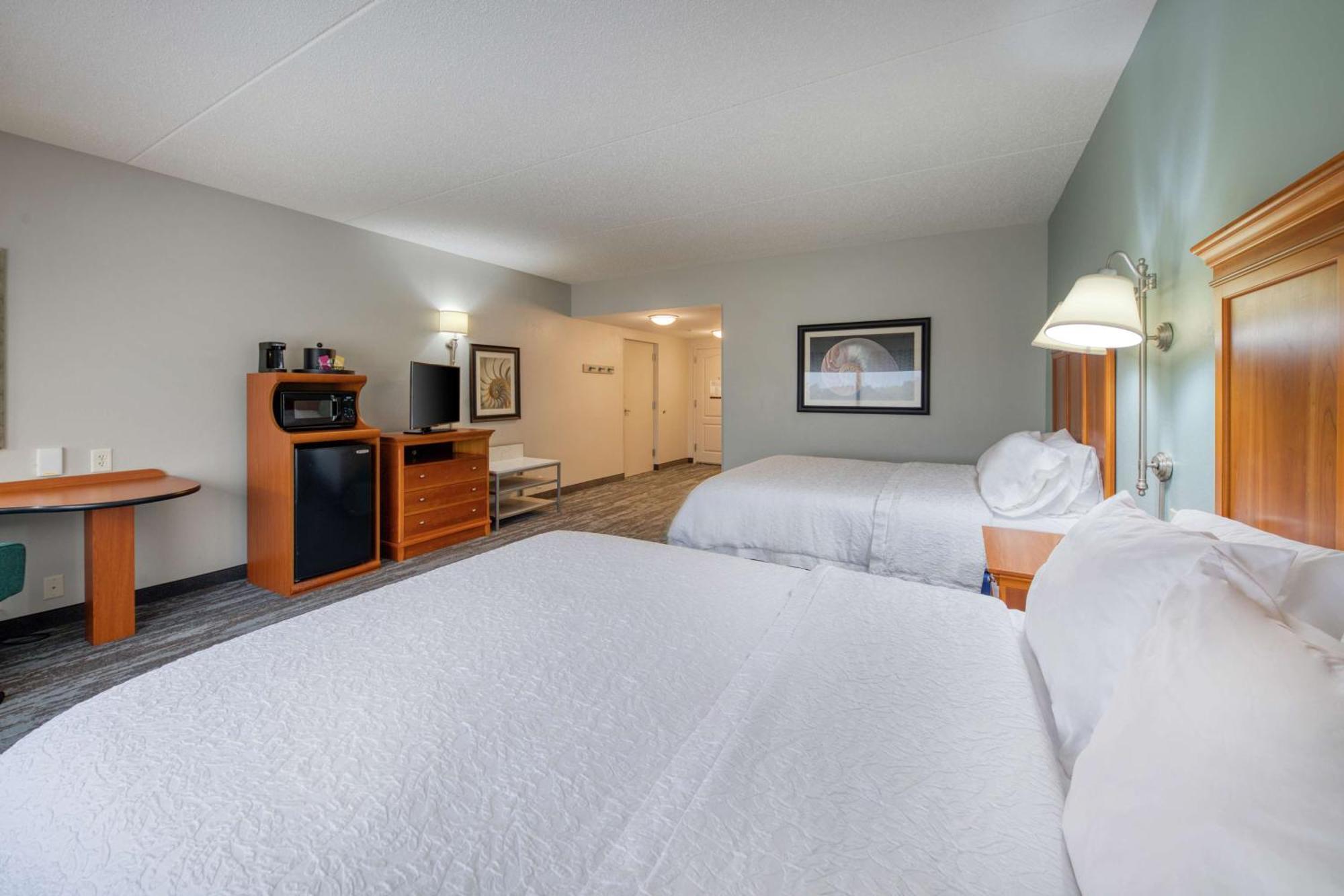 Queen Room with Two Queen Beds - Mobility and Hearing Access/Non-Smoking