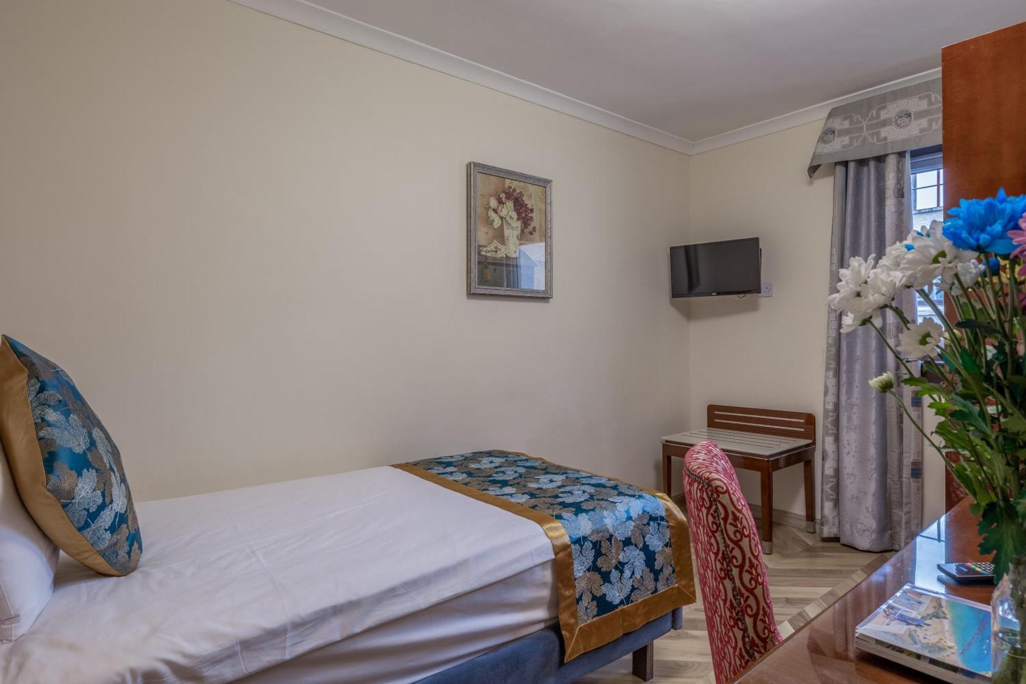 Superior Single Room