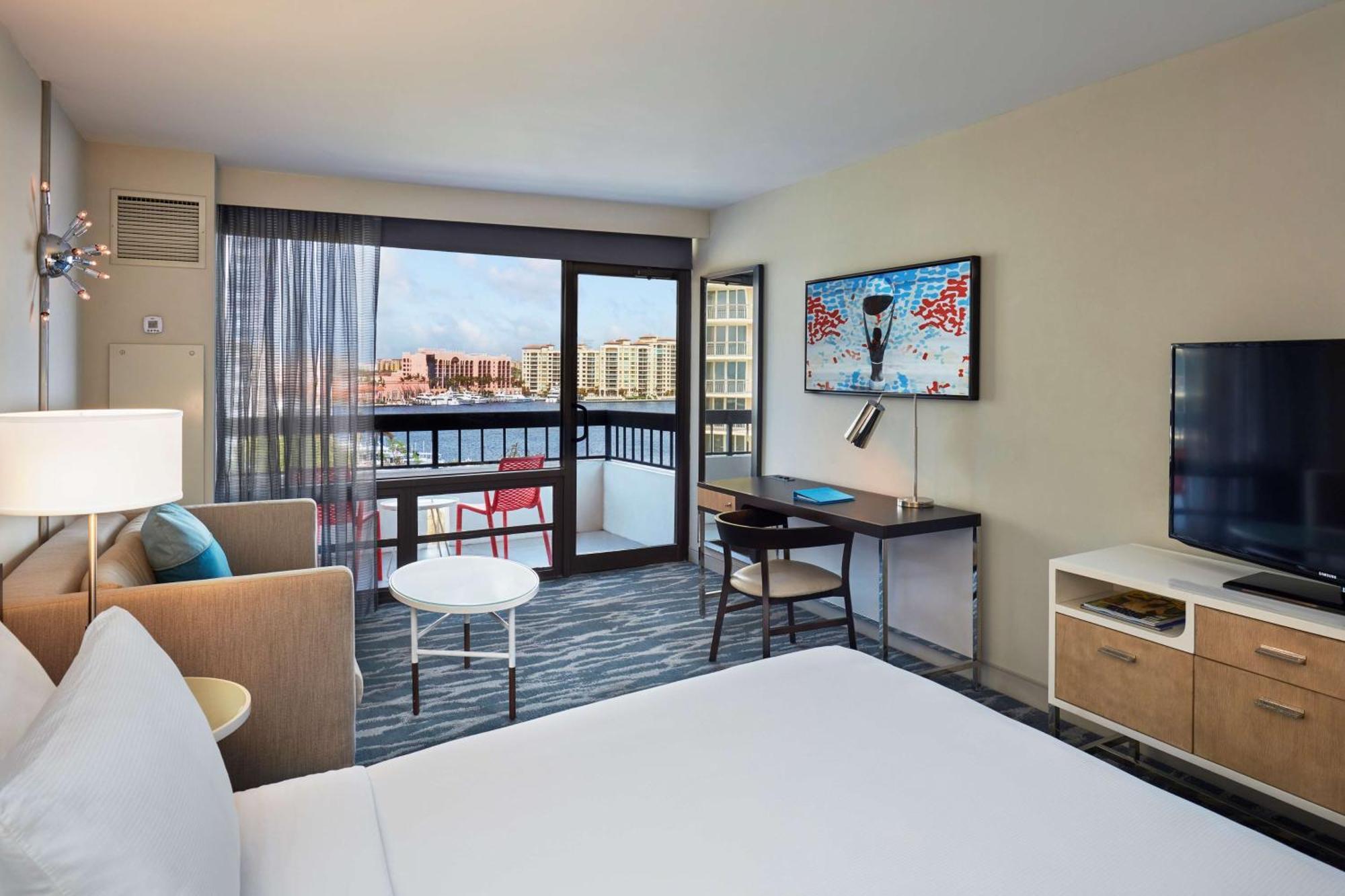 King Room with Balcony and View