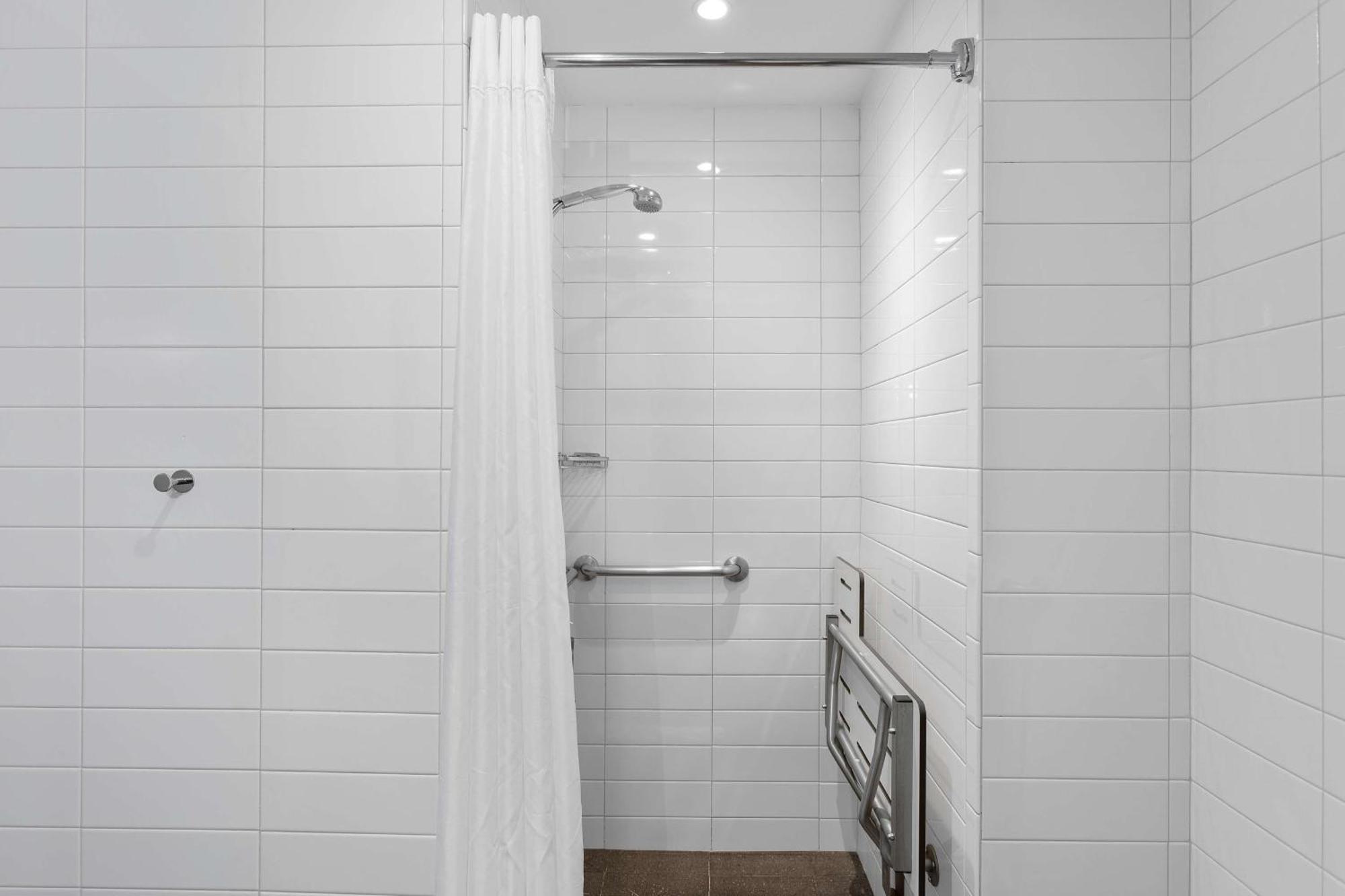 Twin Room with Bunk Beds - Mobility Access