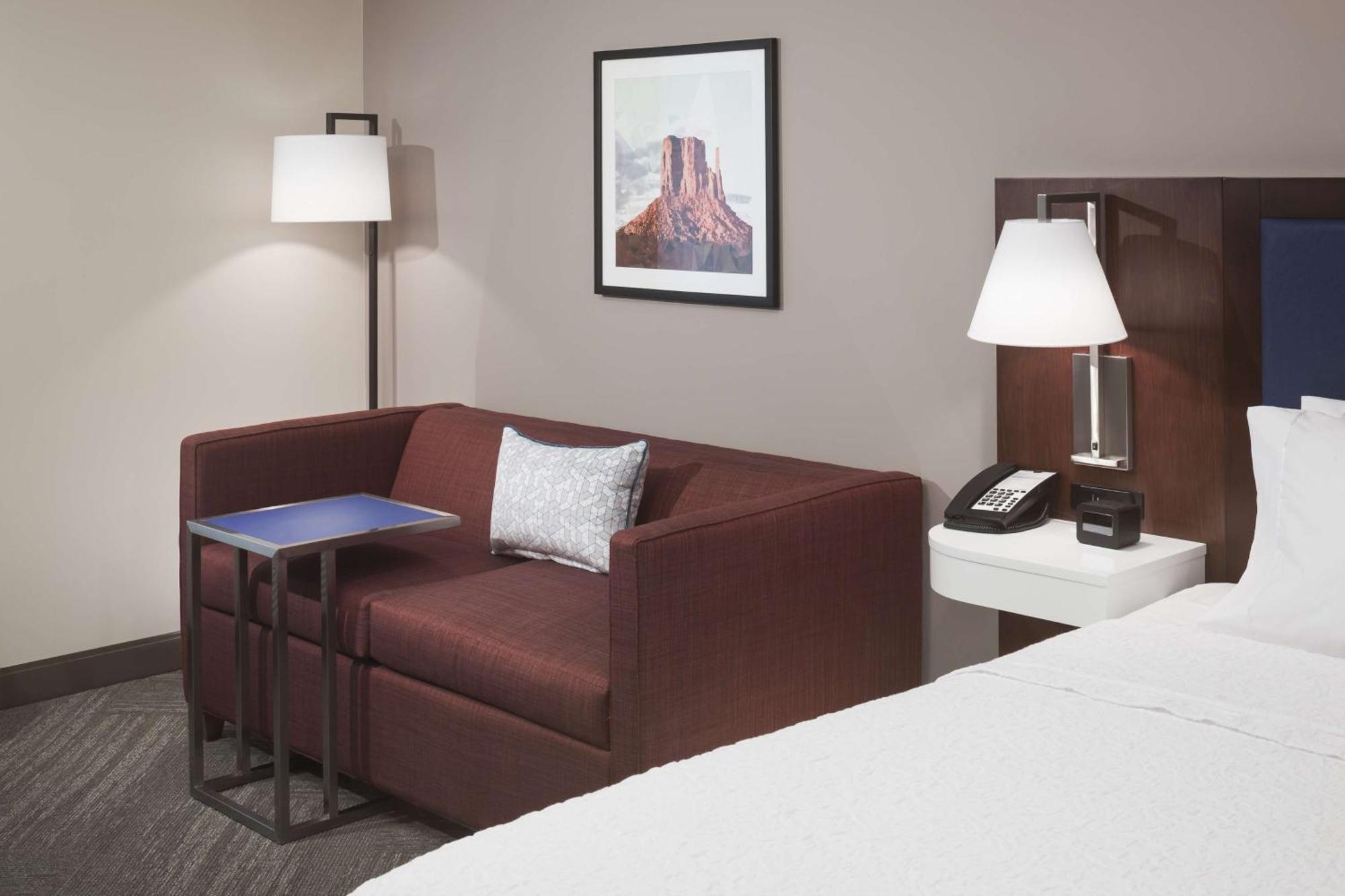 King Room with Sofa Bed - Non-Smoking