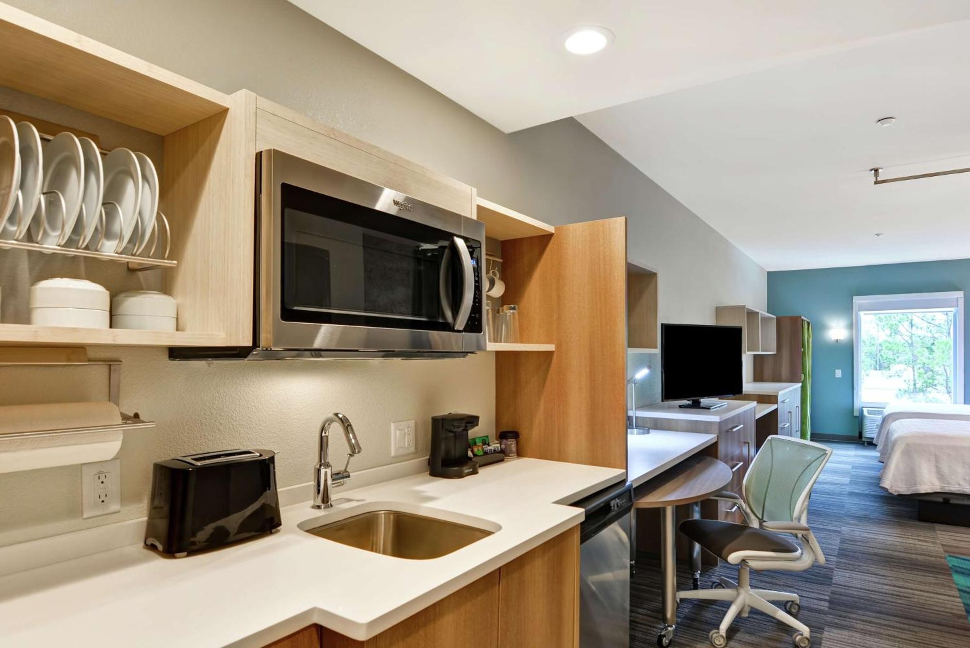 Studio Suite with Two Queen Beds - Hearing Access/Non-Smoking