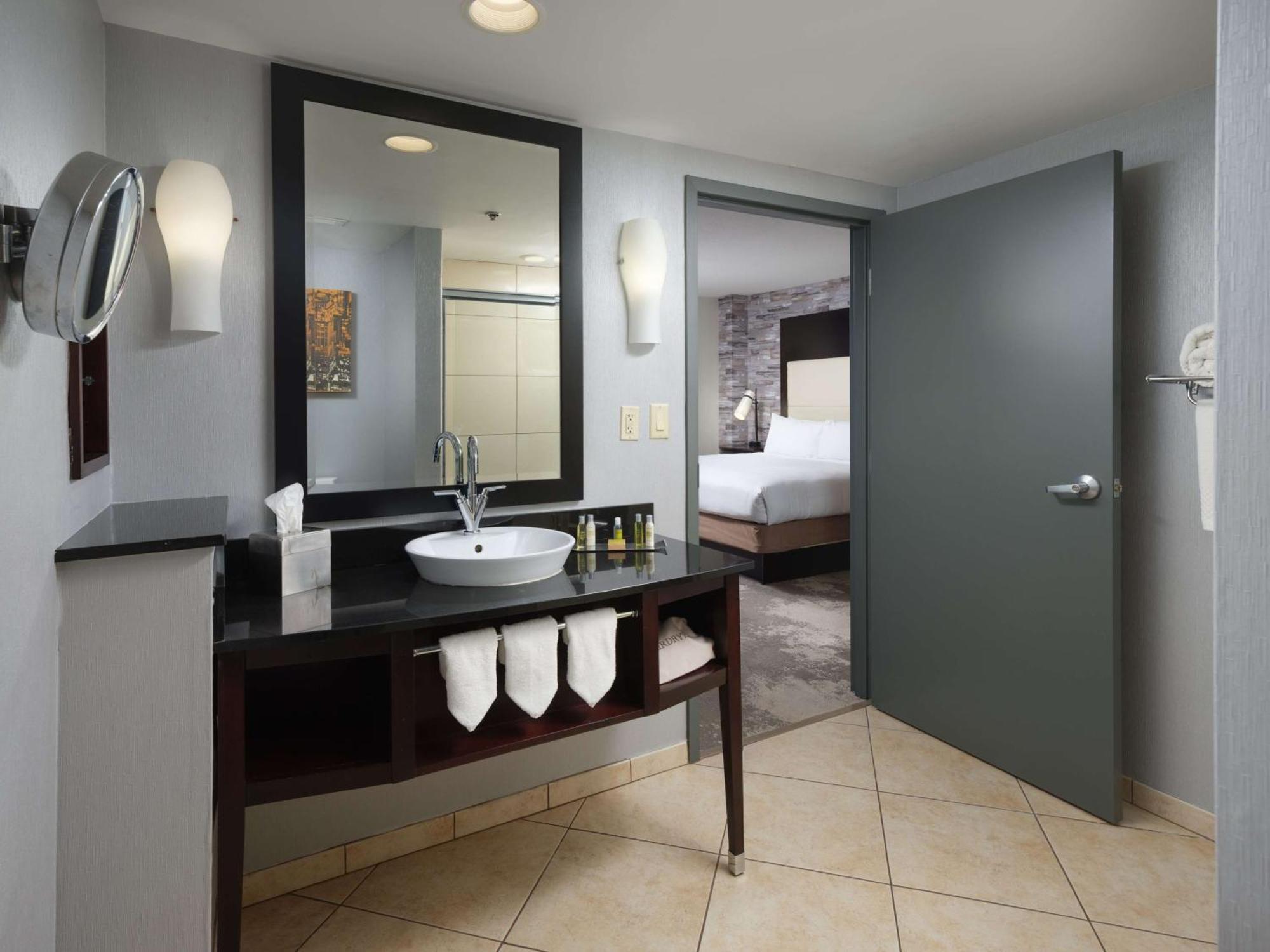 King Suite with Sofa Bed