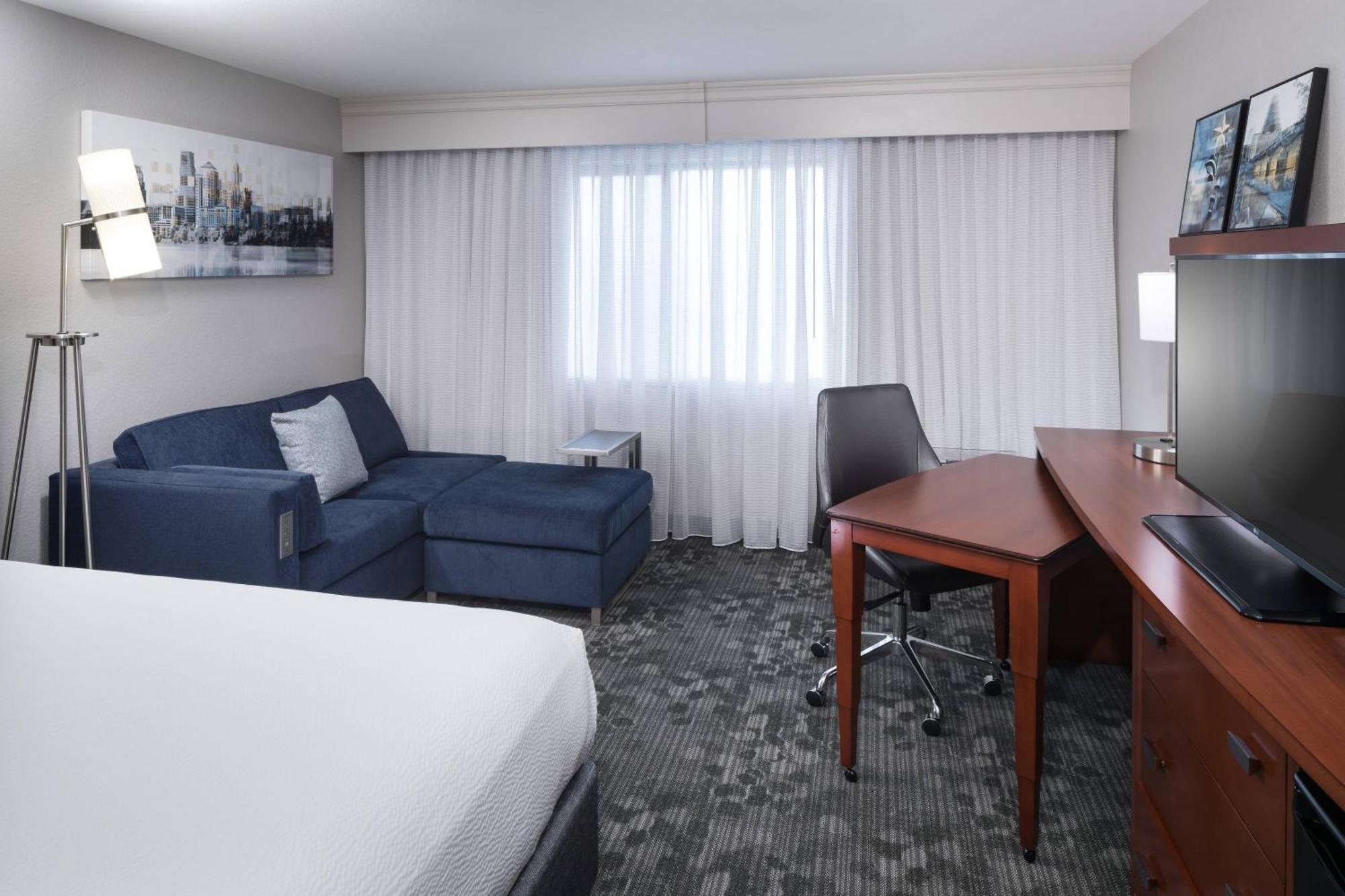 King Room with Sofa Bed