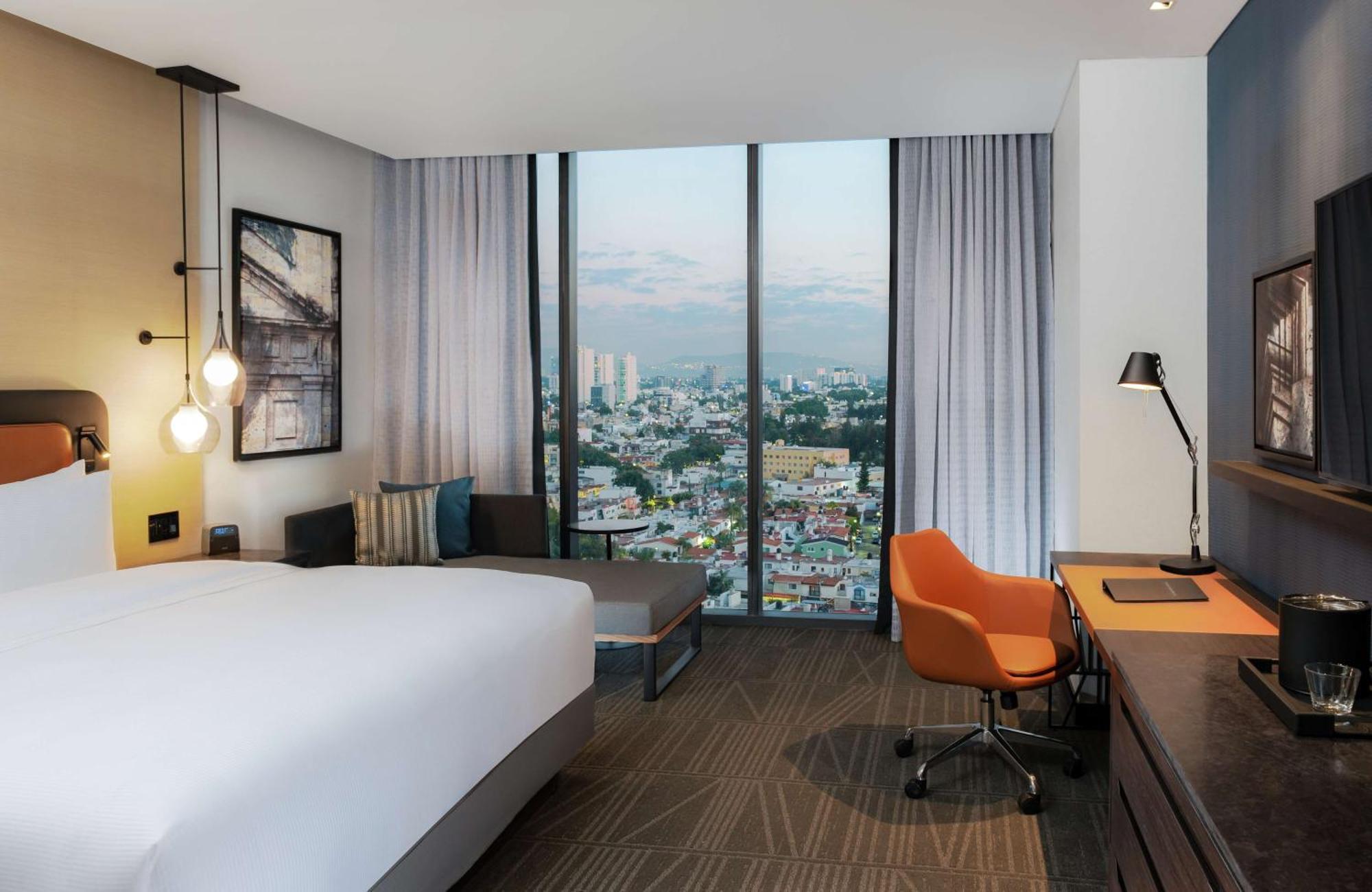 Executive King Room