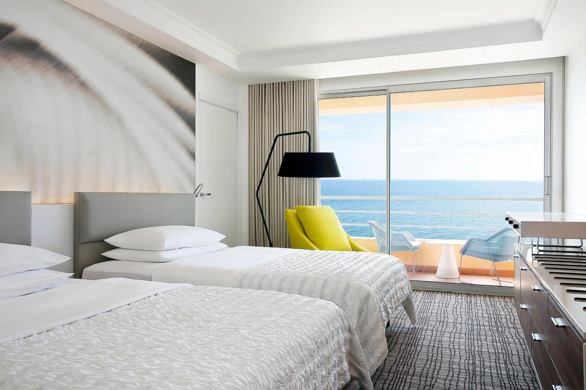 Premium Double Room with Two Double Beds and Balcony - Partial Sea View