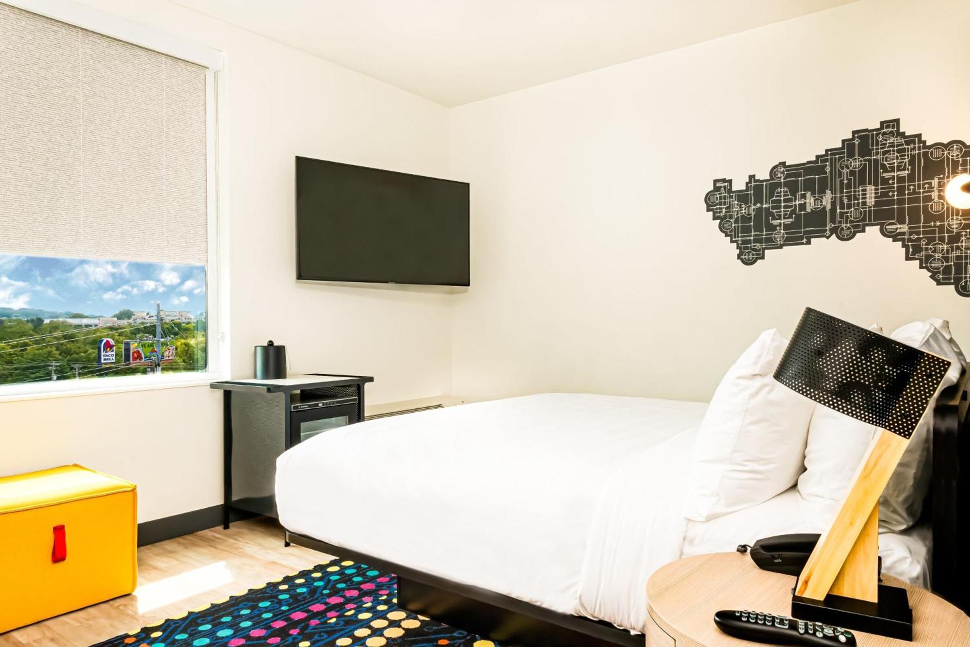 Aloft, Guest room, 1 King