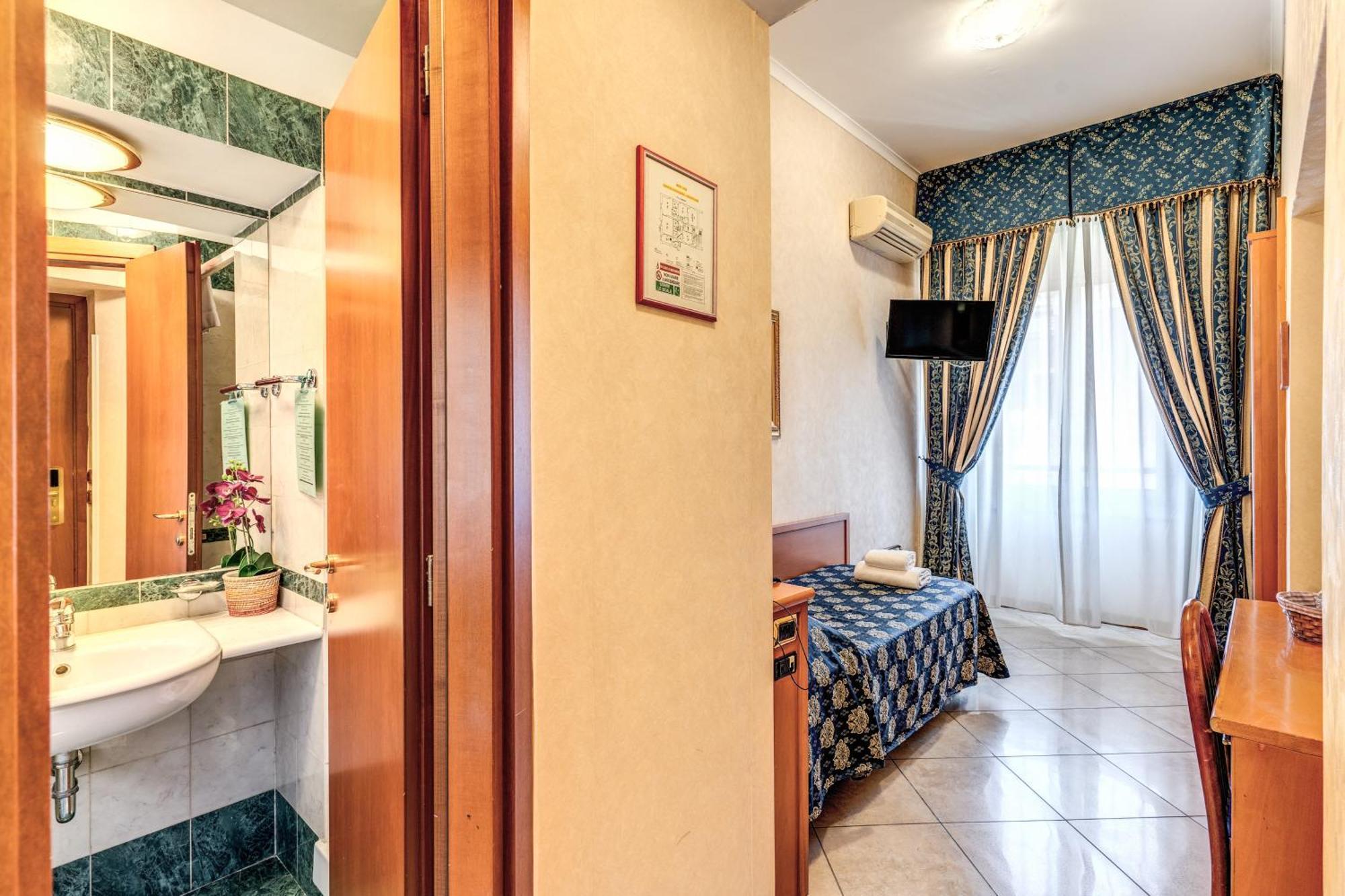 Single Room