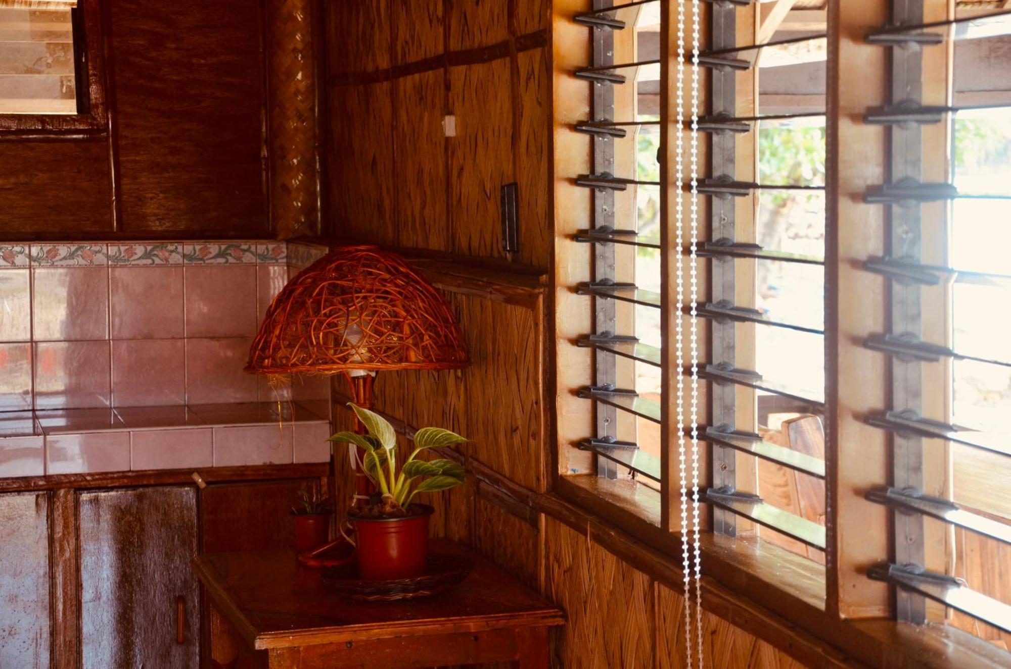 Bungalow with Sea View