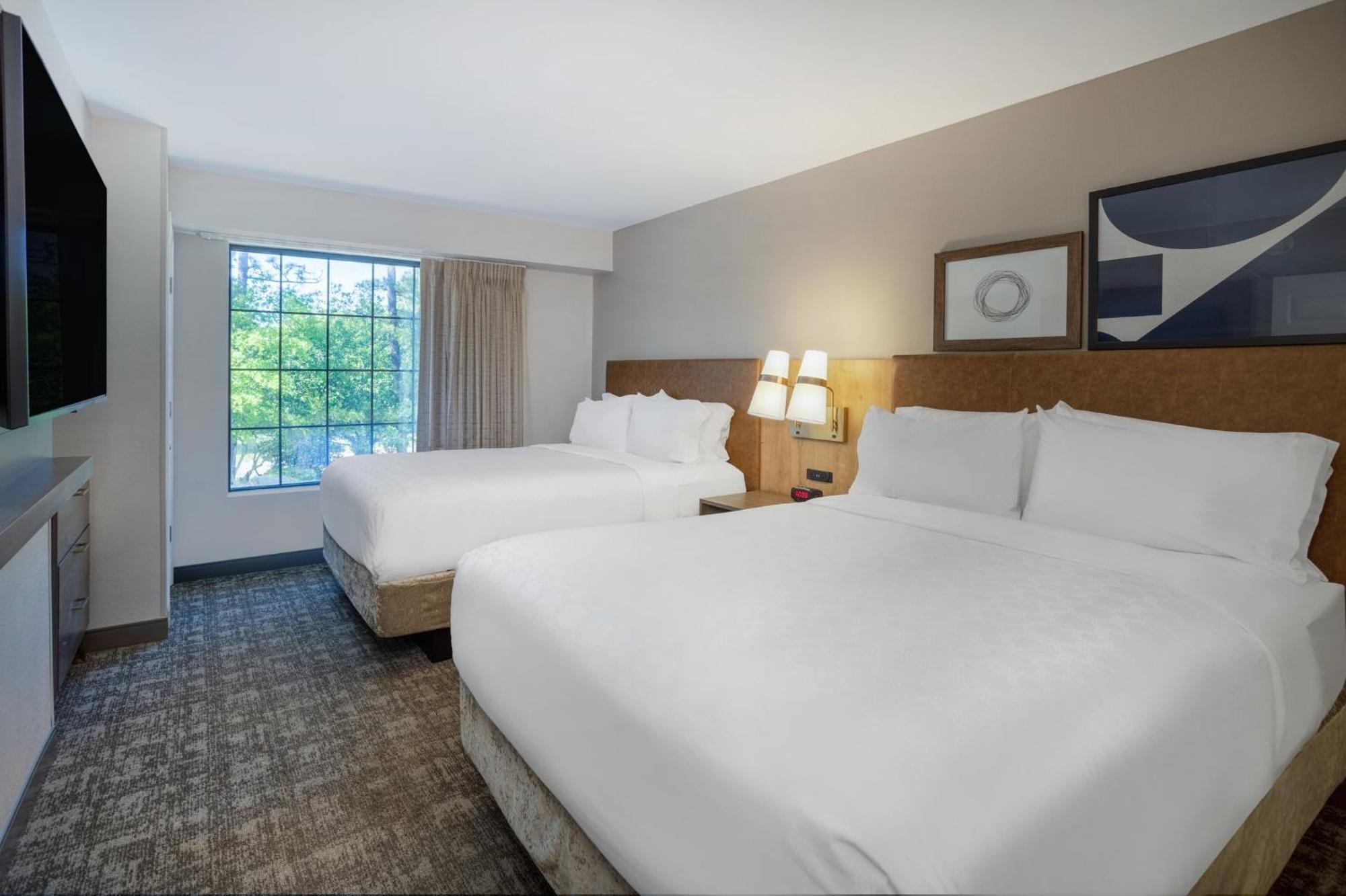 Two-Bedroom Suite