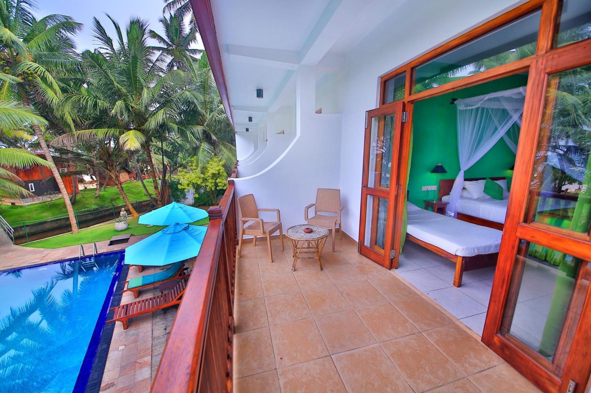 Triple Room with Sea View