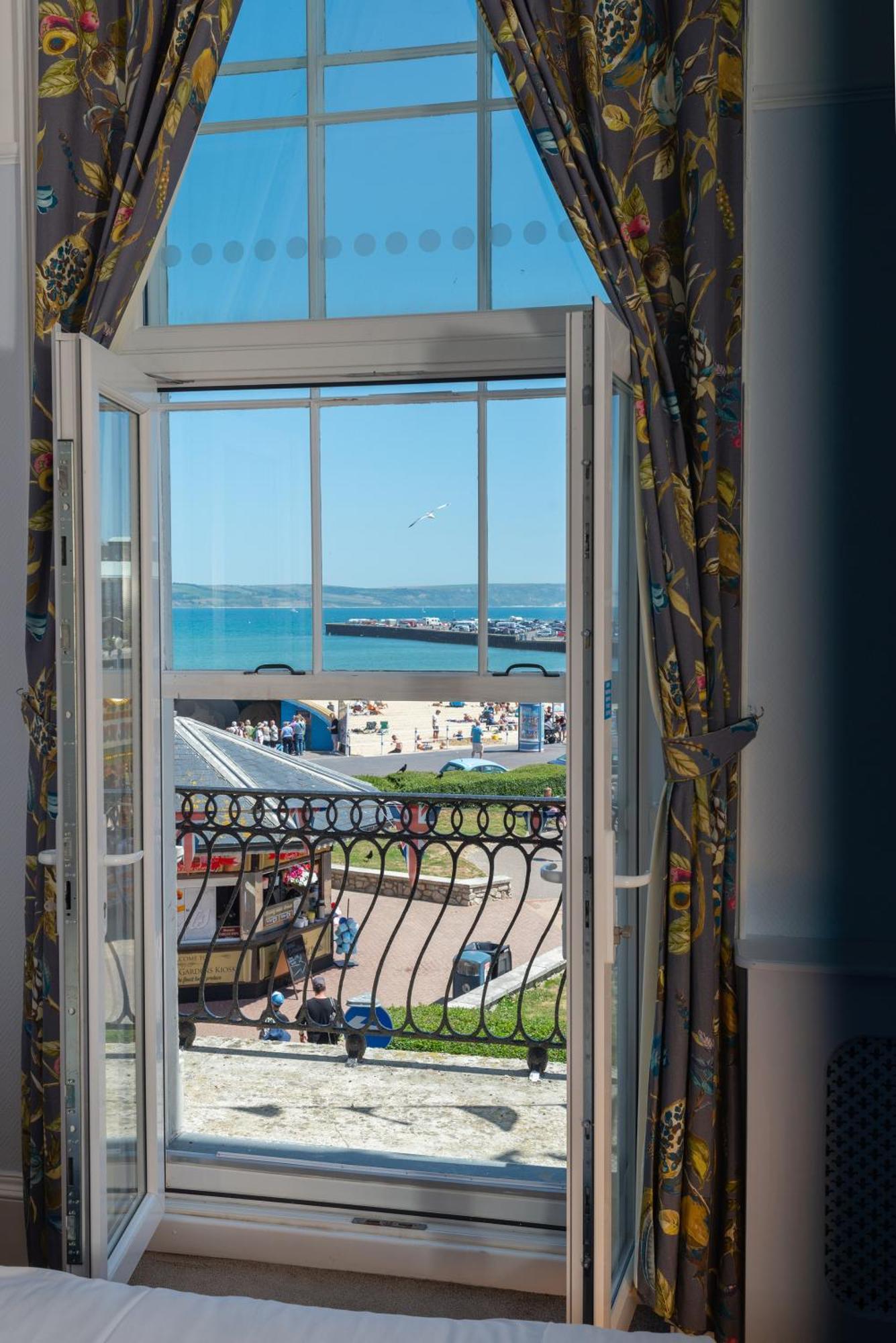 Suite with Balcony