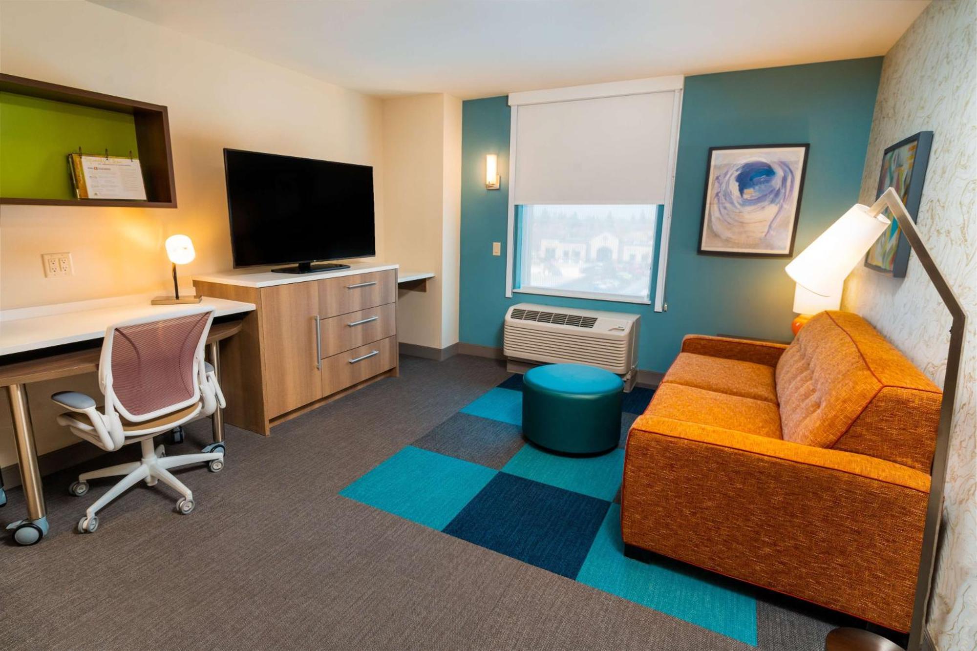 King Suite - Hearing Access/Non-Smoking