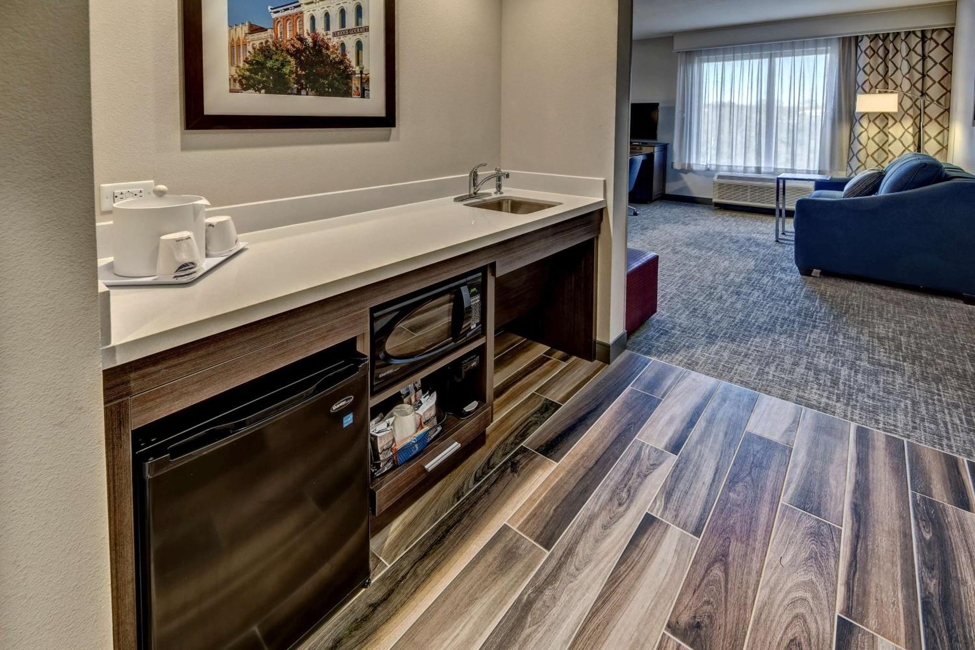 King Studio Suite - Non Smoking,1557385846:JPEG