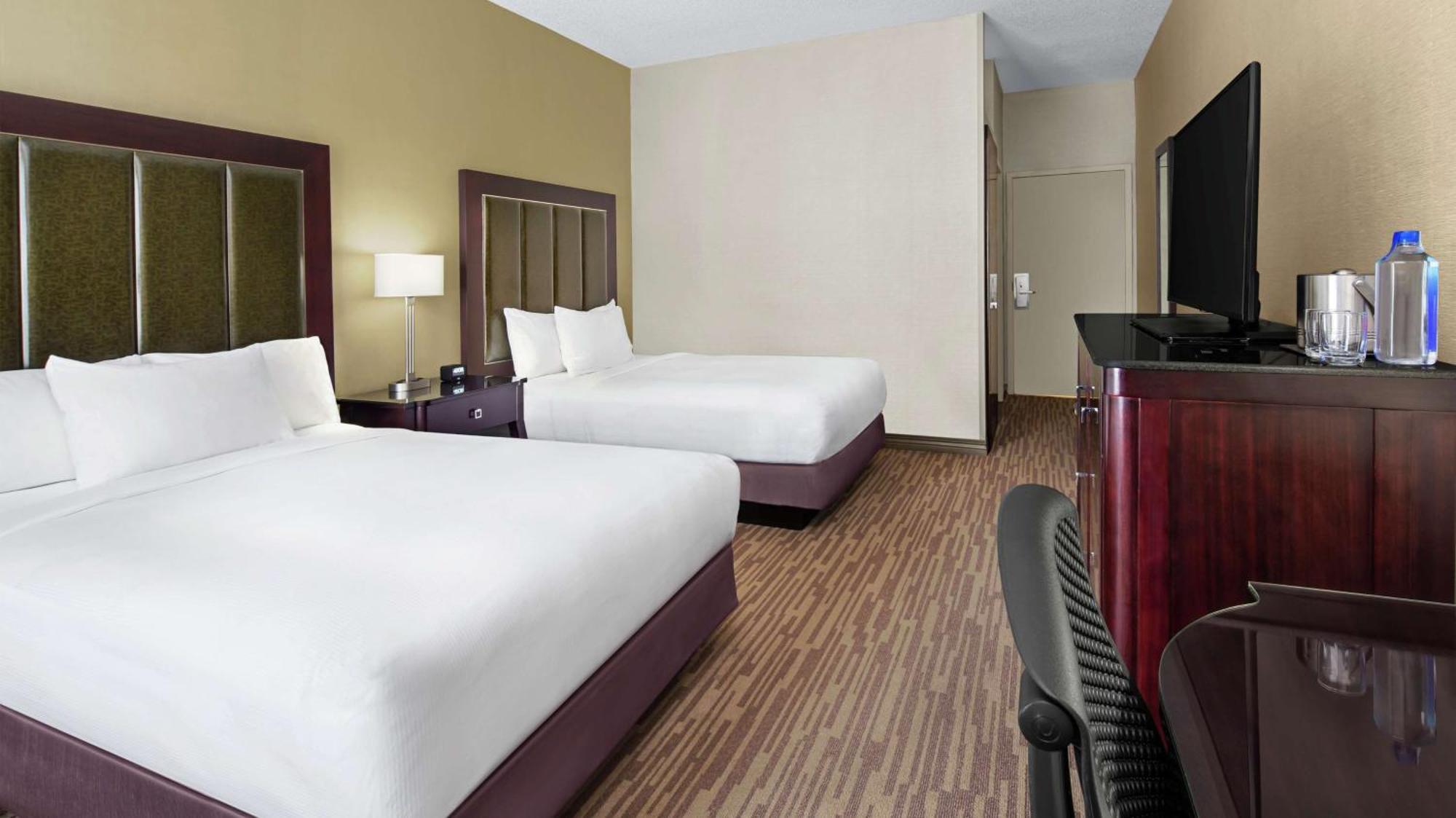 Double Room with Two Double Beds,1557447277:JPEG