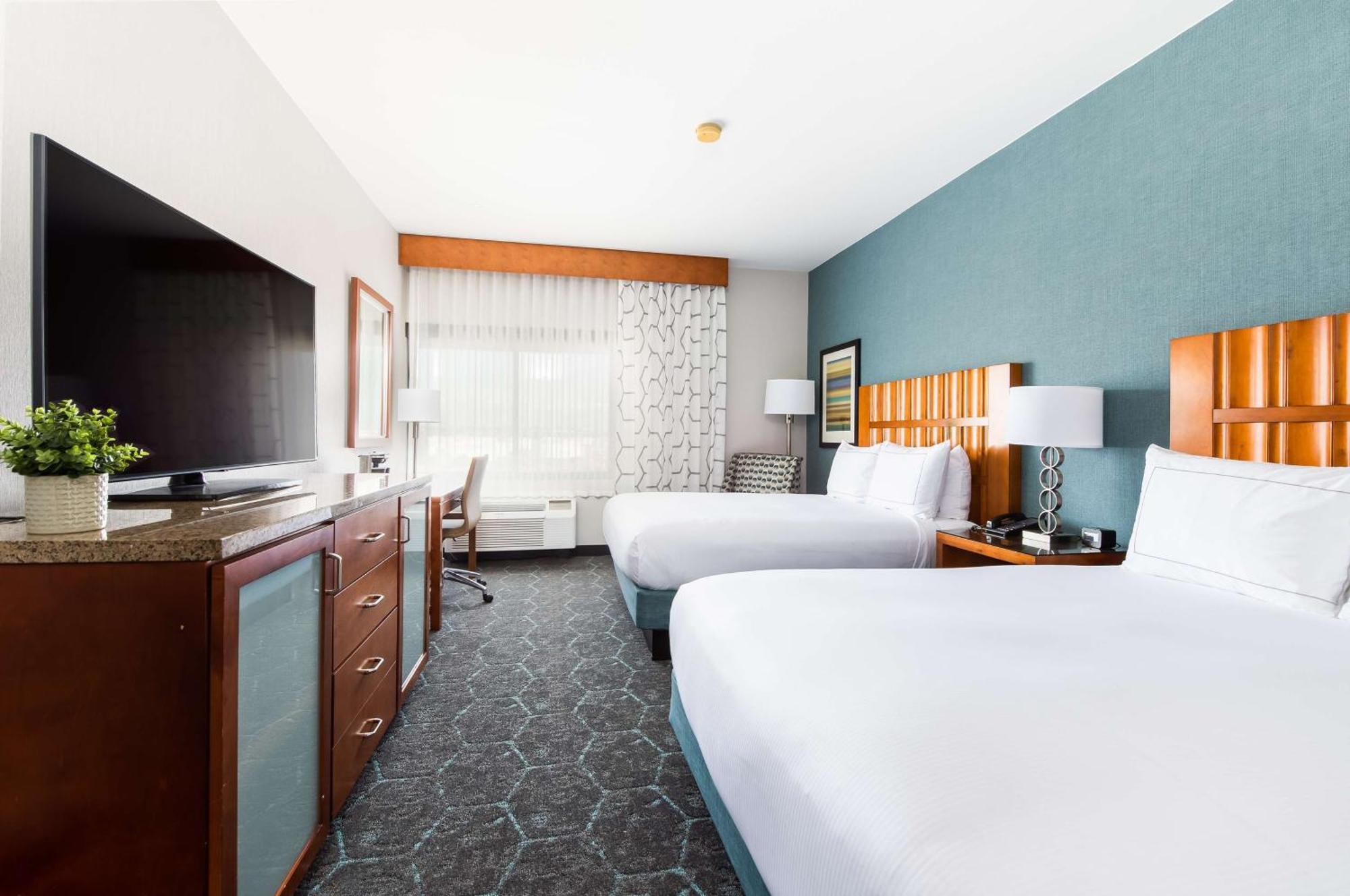 Queen Room with Two Queen Beds - Disability Access