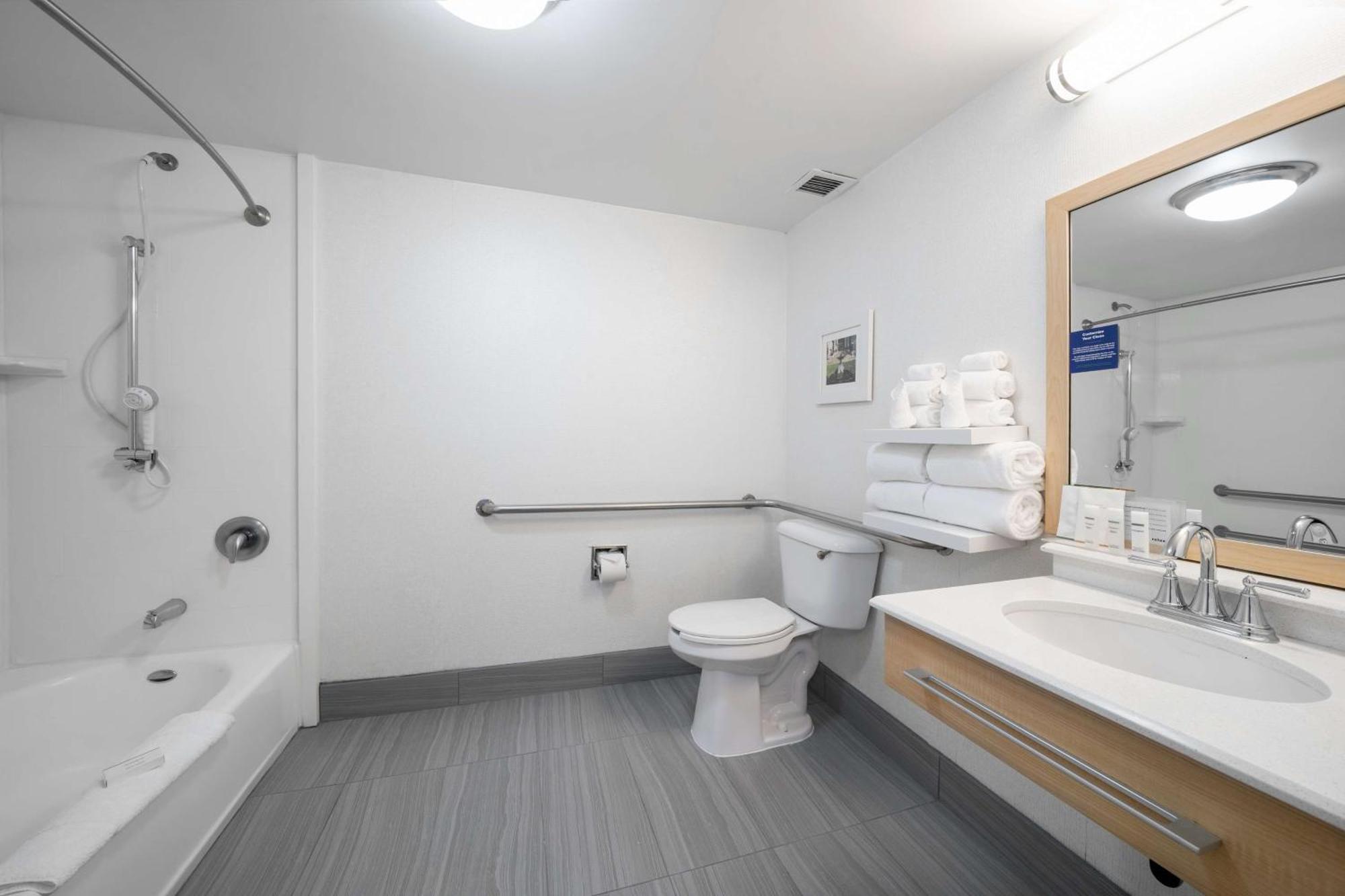 King Studio - Mobility and Hearing Access/Non-Smoking,1557866758:JPEG