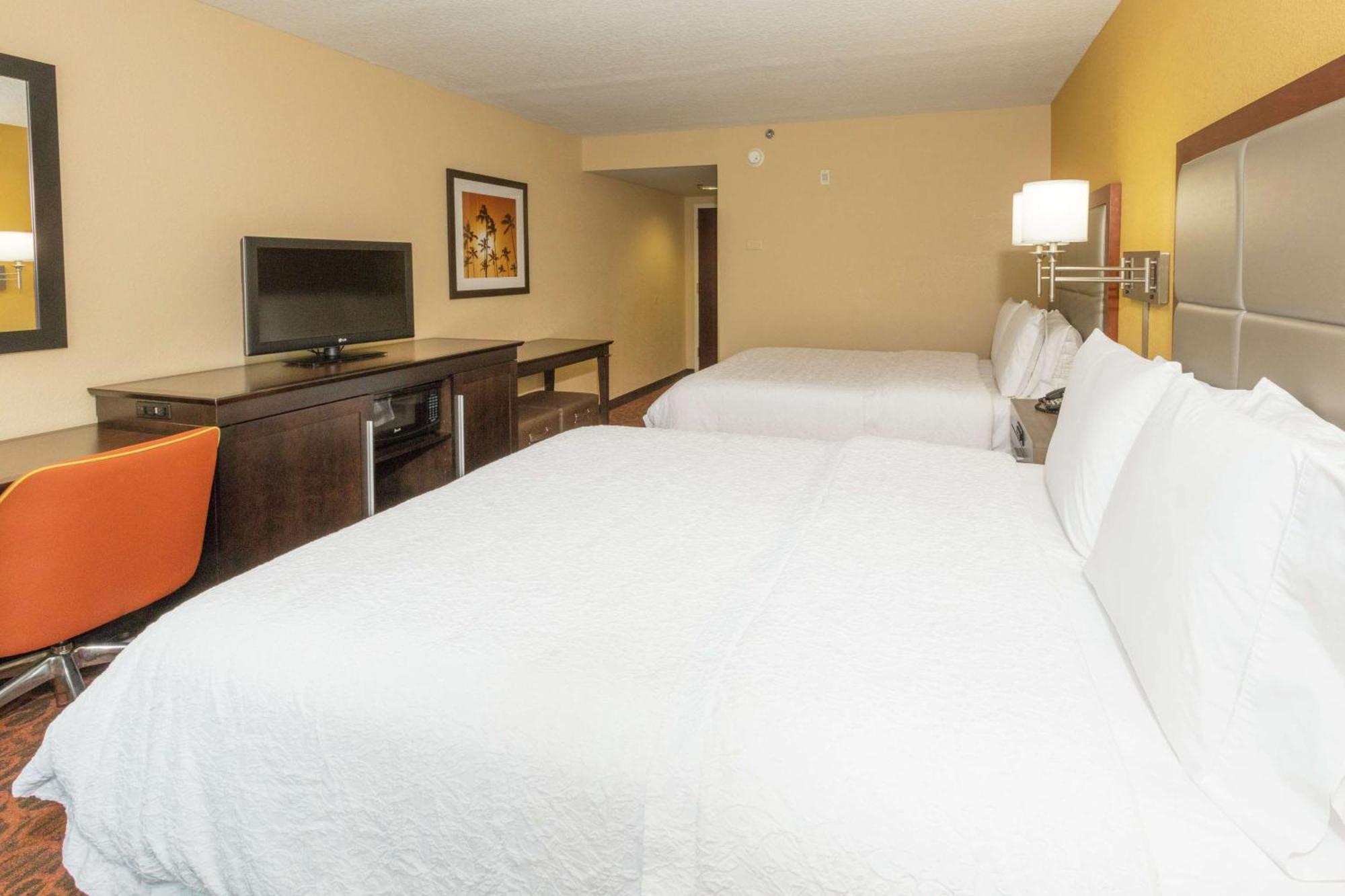 Room with Two Queen Beds - Non-Smoking