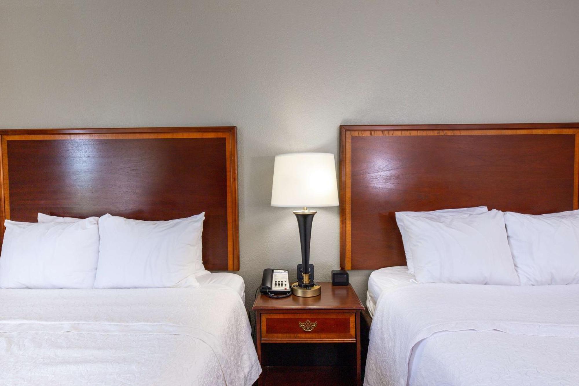 Room with Two Queen Beds - Non-Smoking