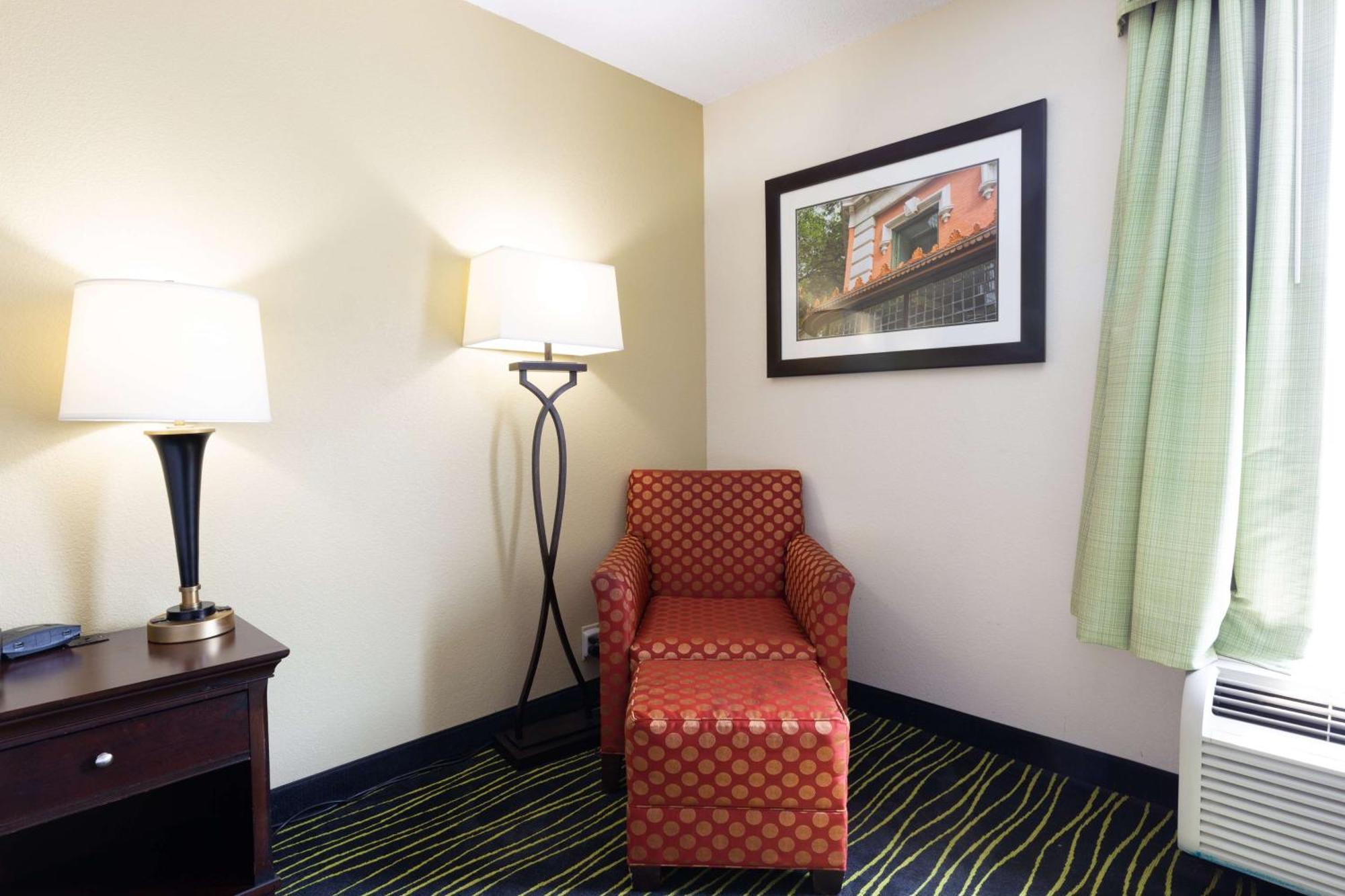 King Studio Suite - Non-Smoking,1557922789:JPEG