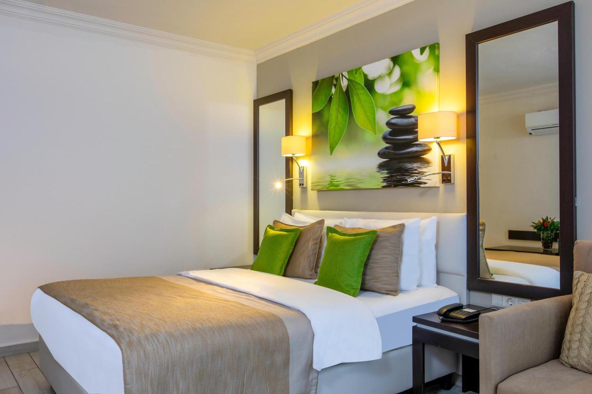 Standard Double Room Garden View,1558551067:JPEG