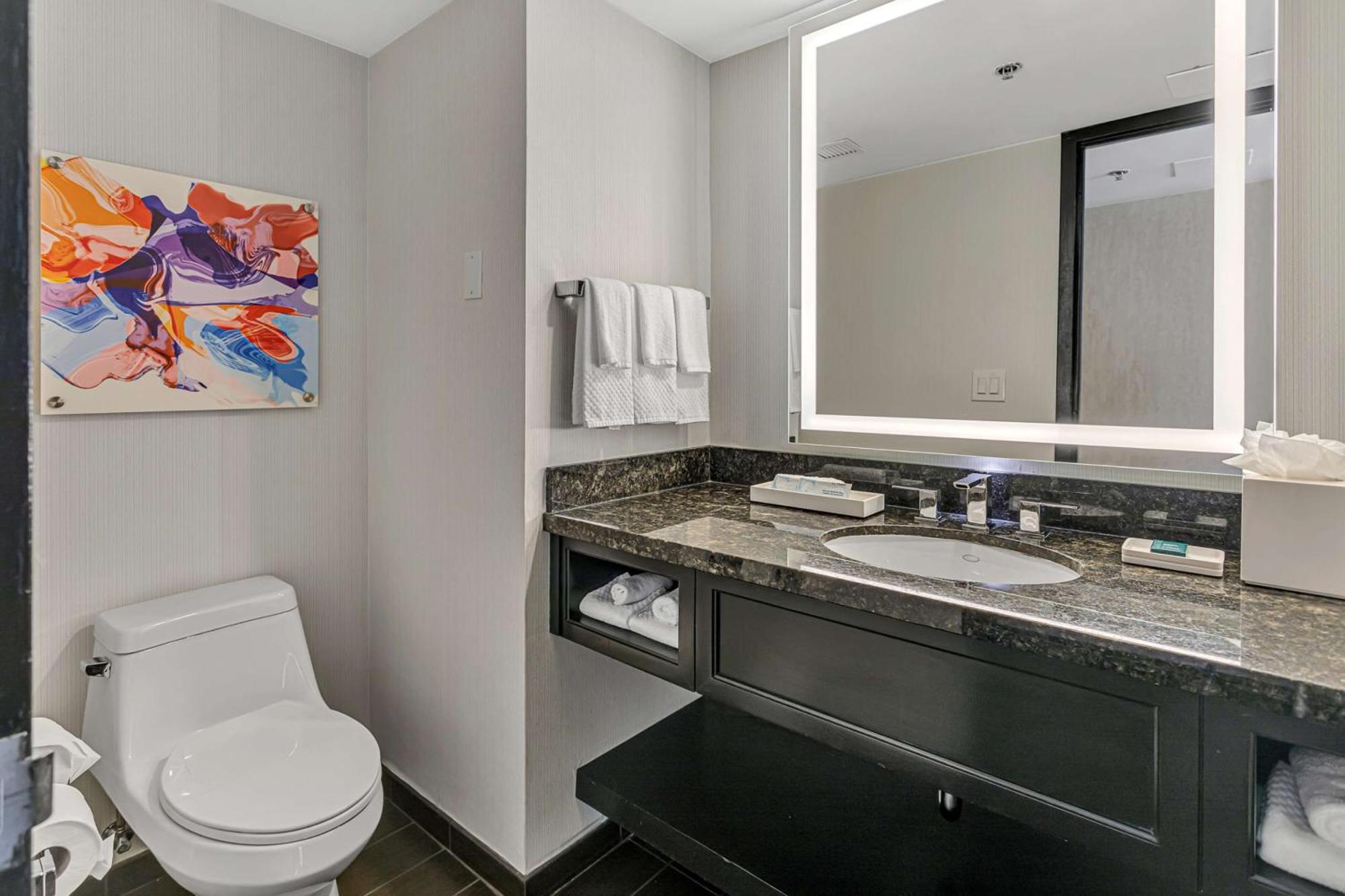 King Room with Bay View,1563281233:JPEG