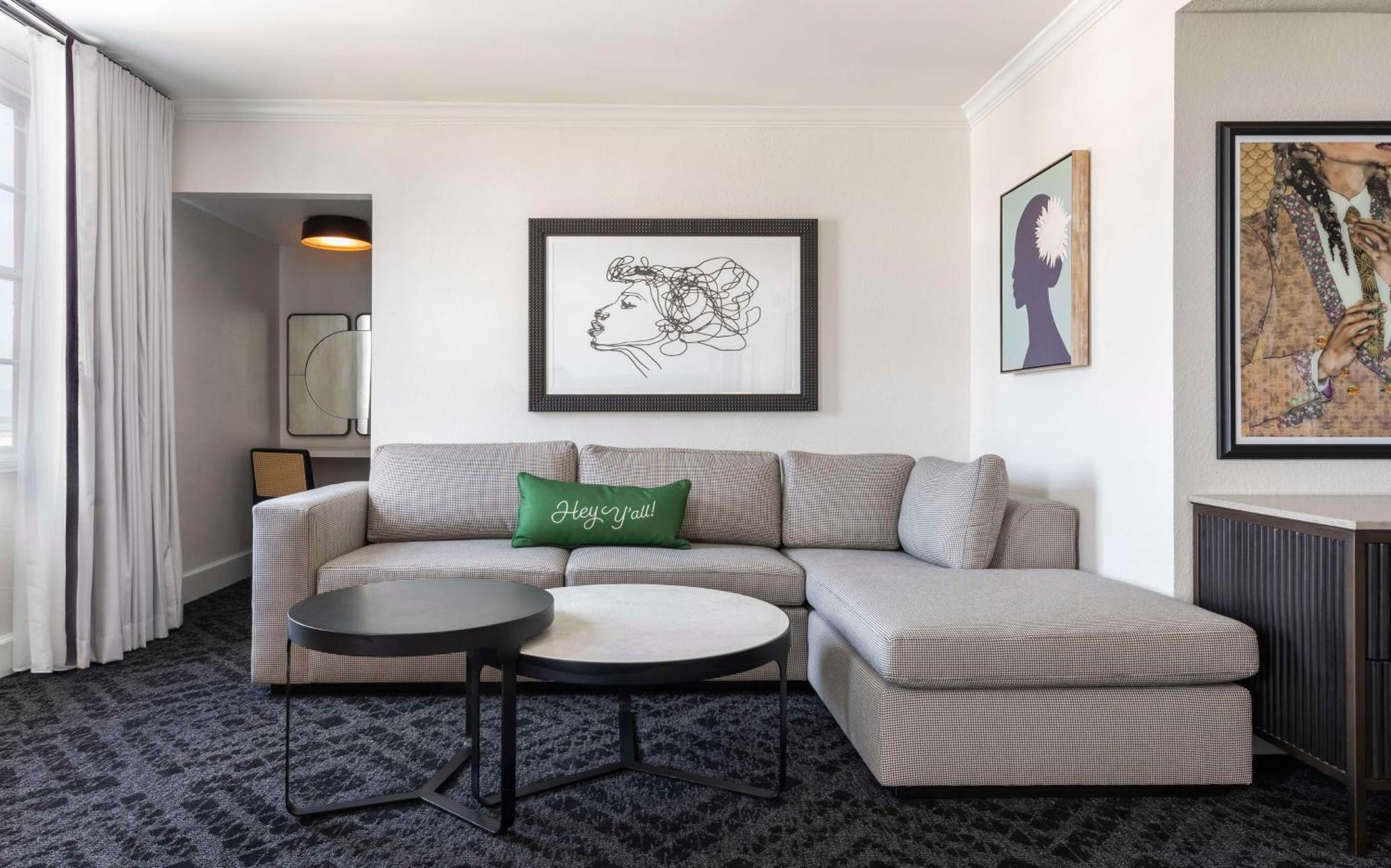 King Studio Suite with City View
