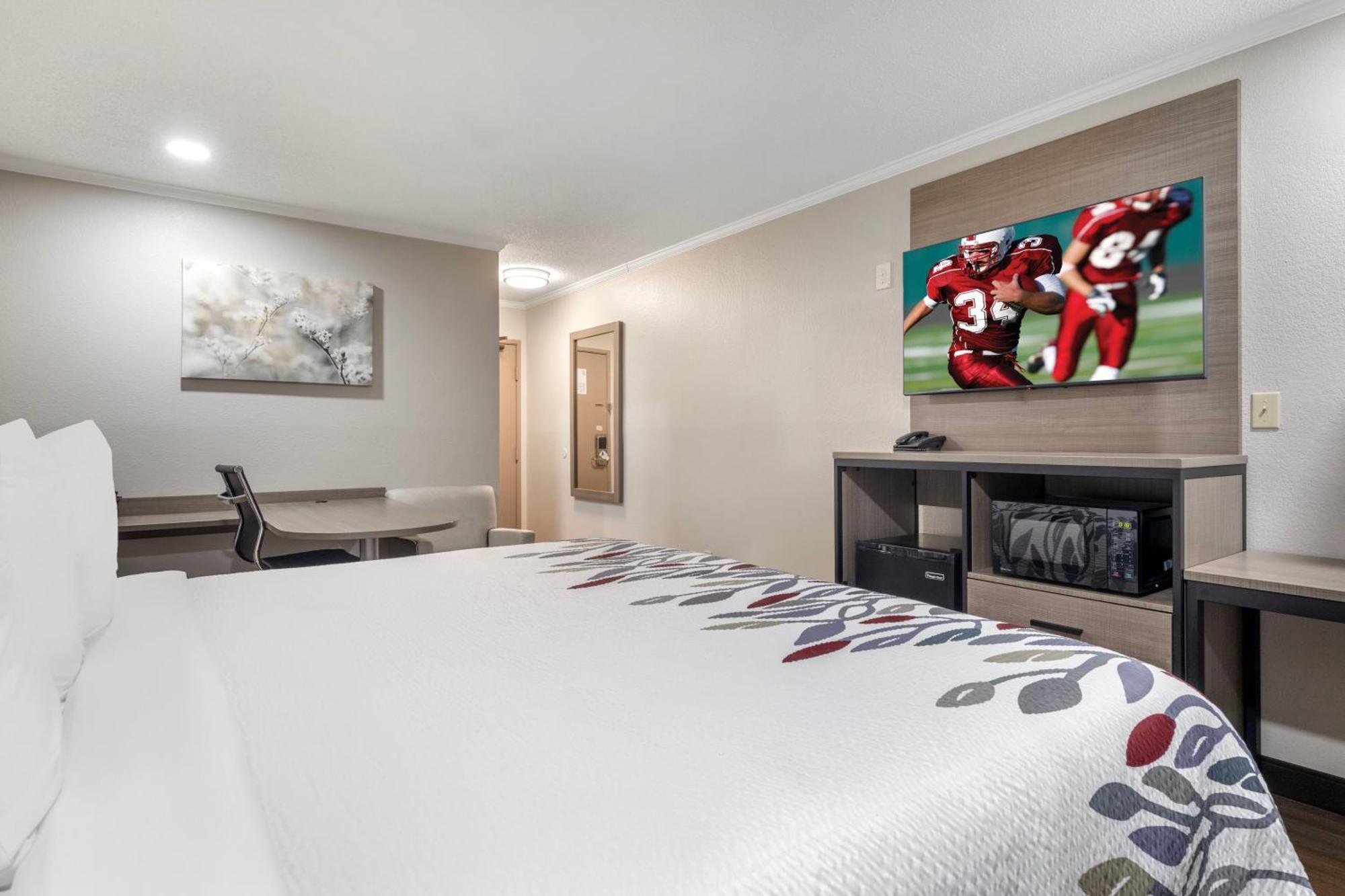 Superior King Room River View Non-Smoking