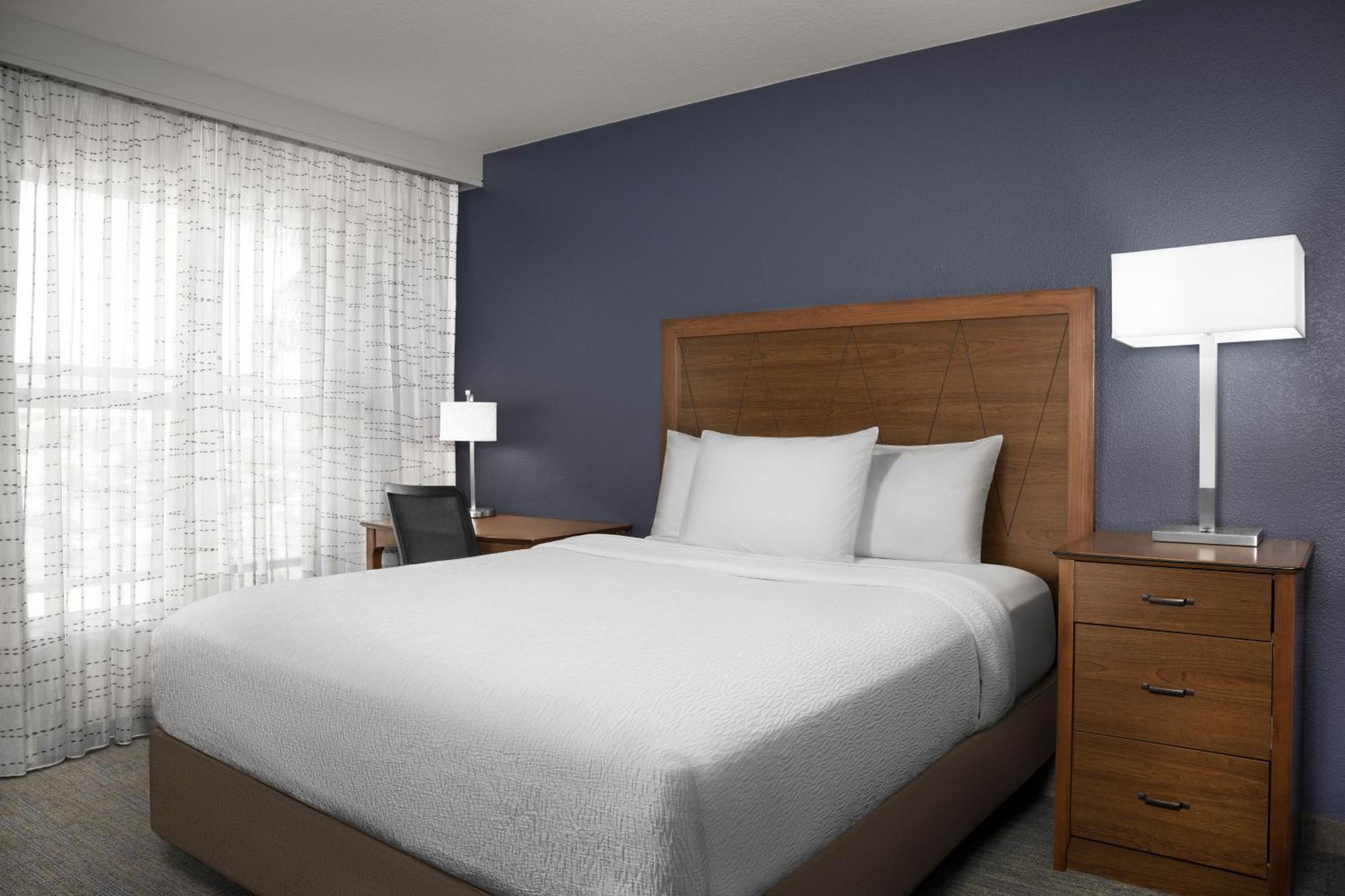 One-Bedroom Queen Suite with Sofa Bed