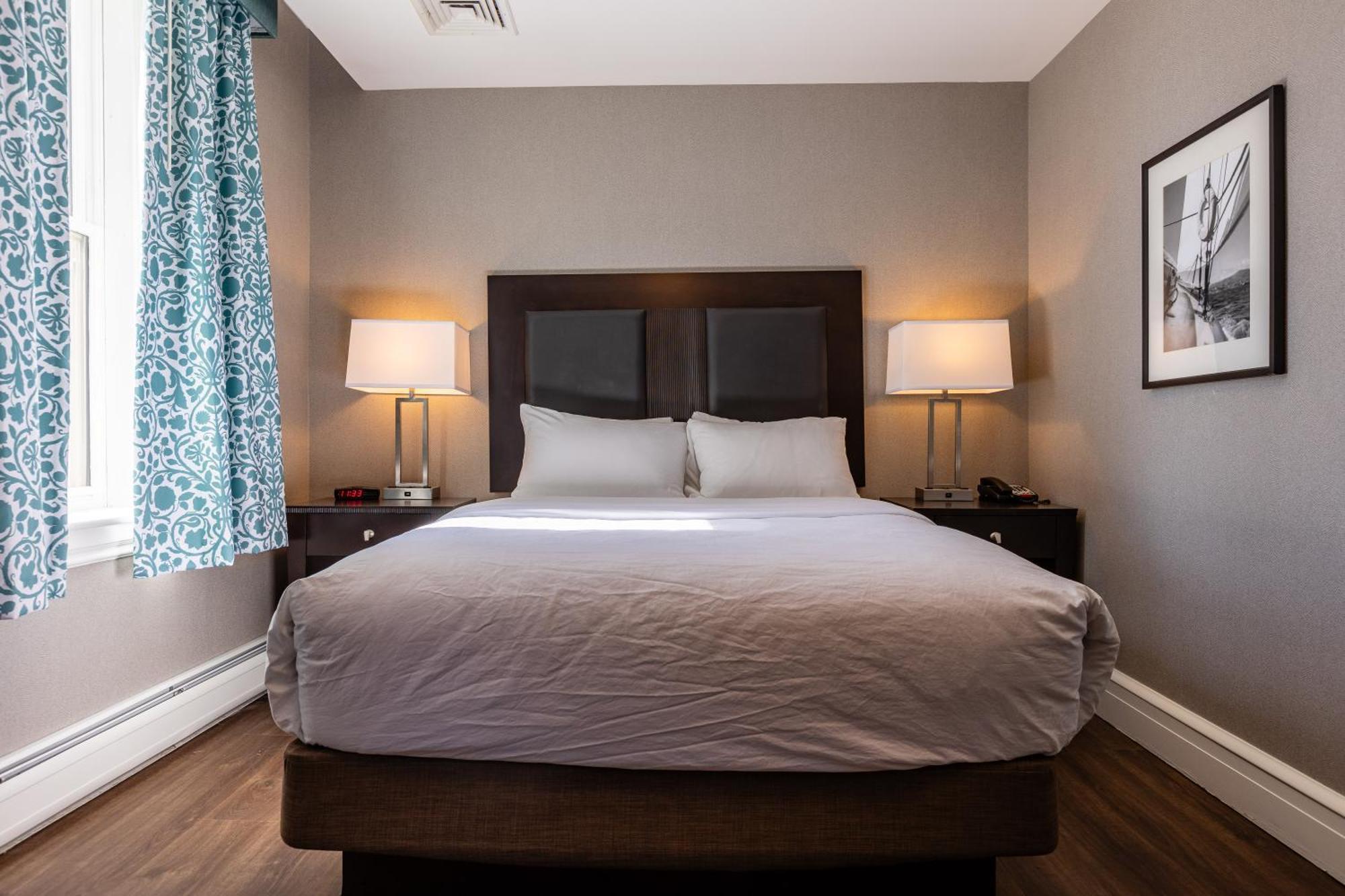 Superior Queen Room