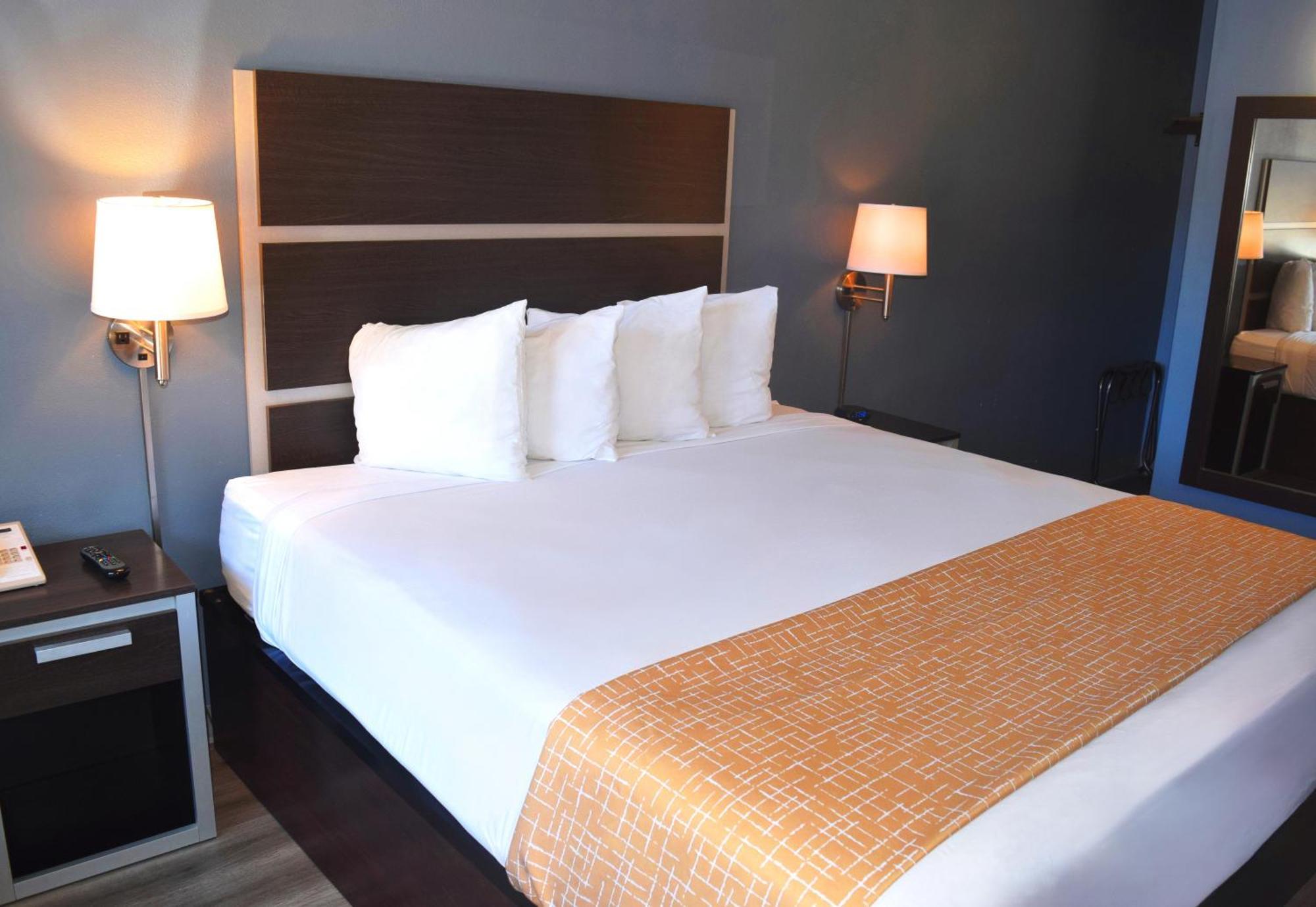 Superior King Room