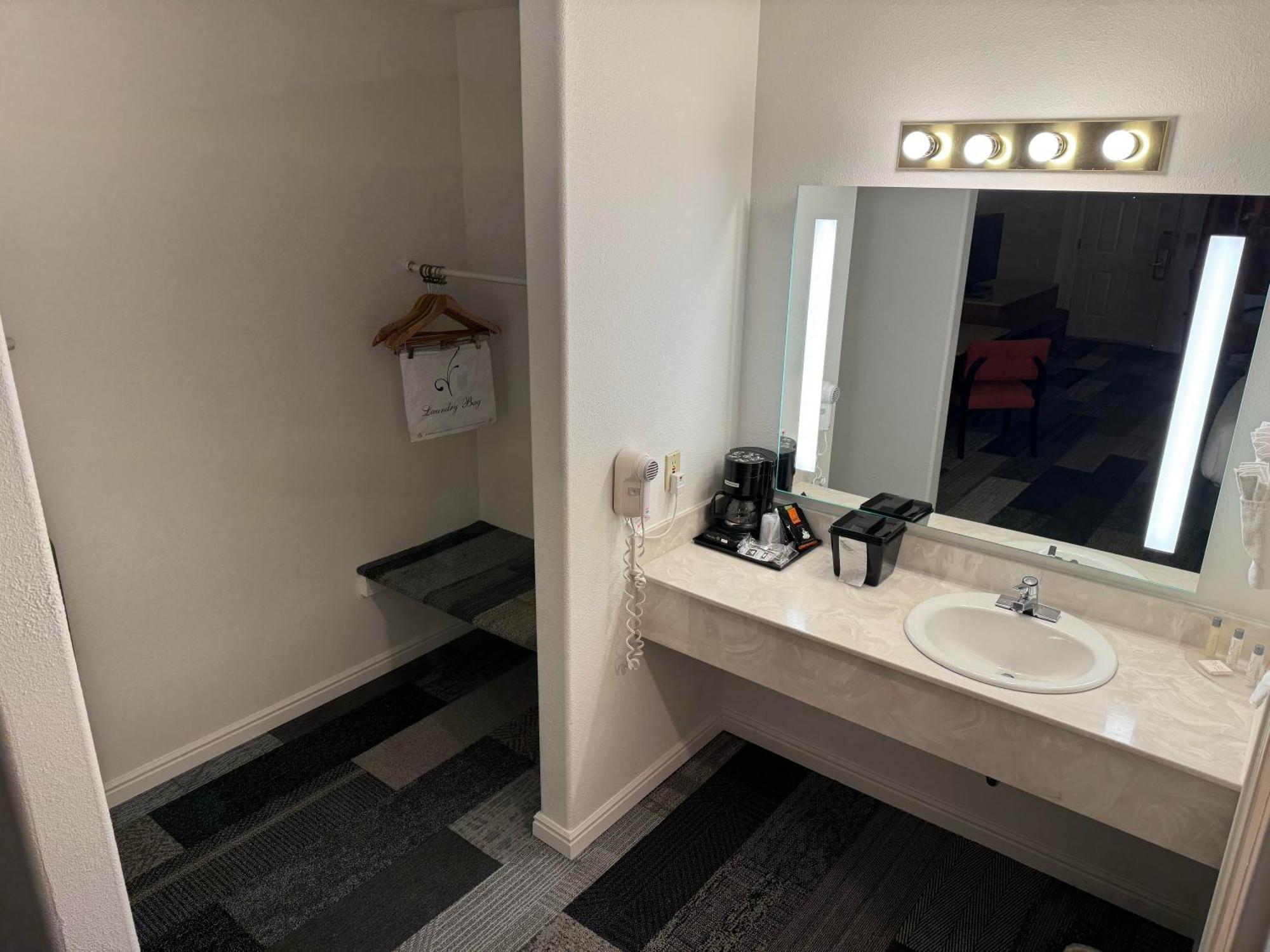 Deluxe with Two Queen Beds & Sleeper Sofa No Pets