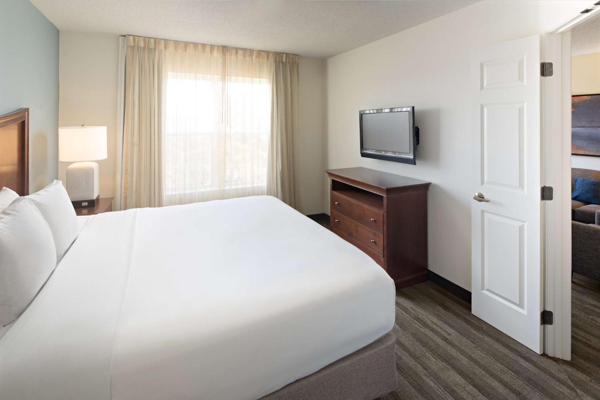 Two-Bedroom King Suite