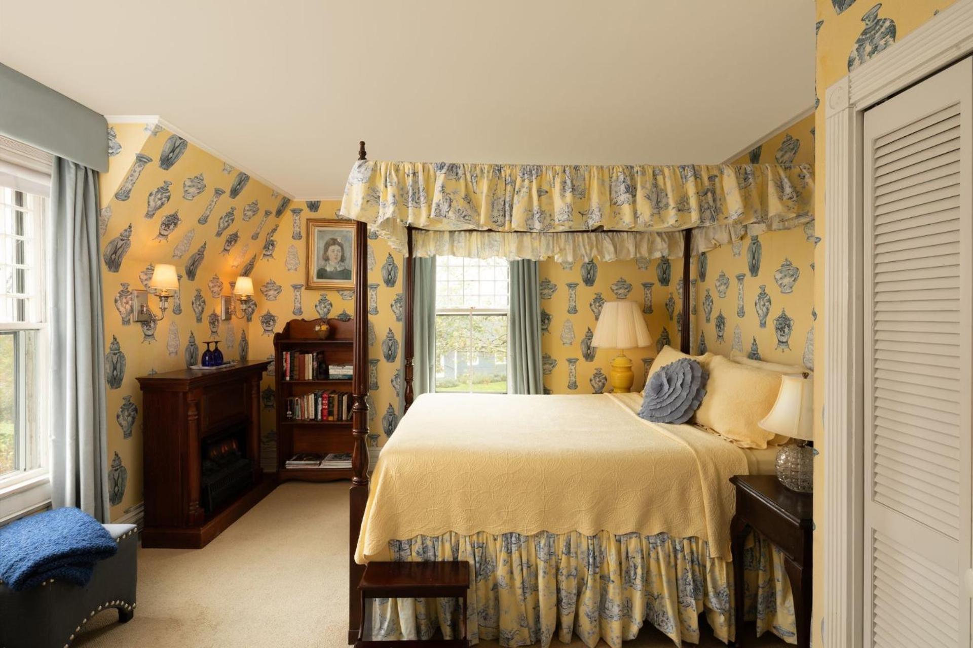 Queen Room with Garden View,1590391292:JPEG